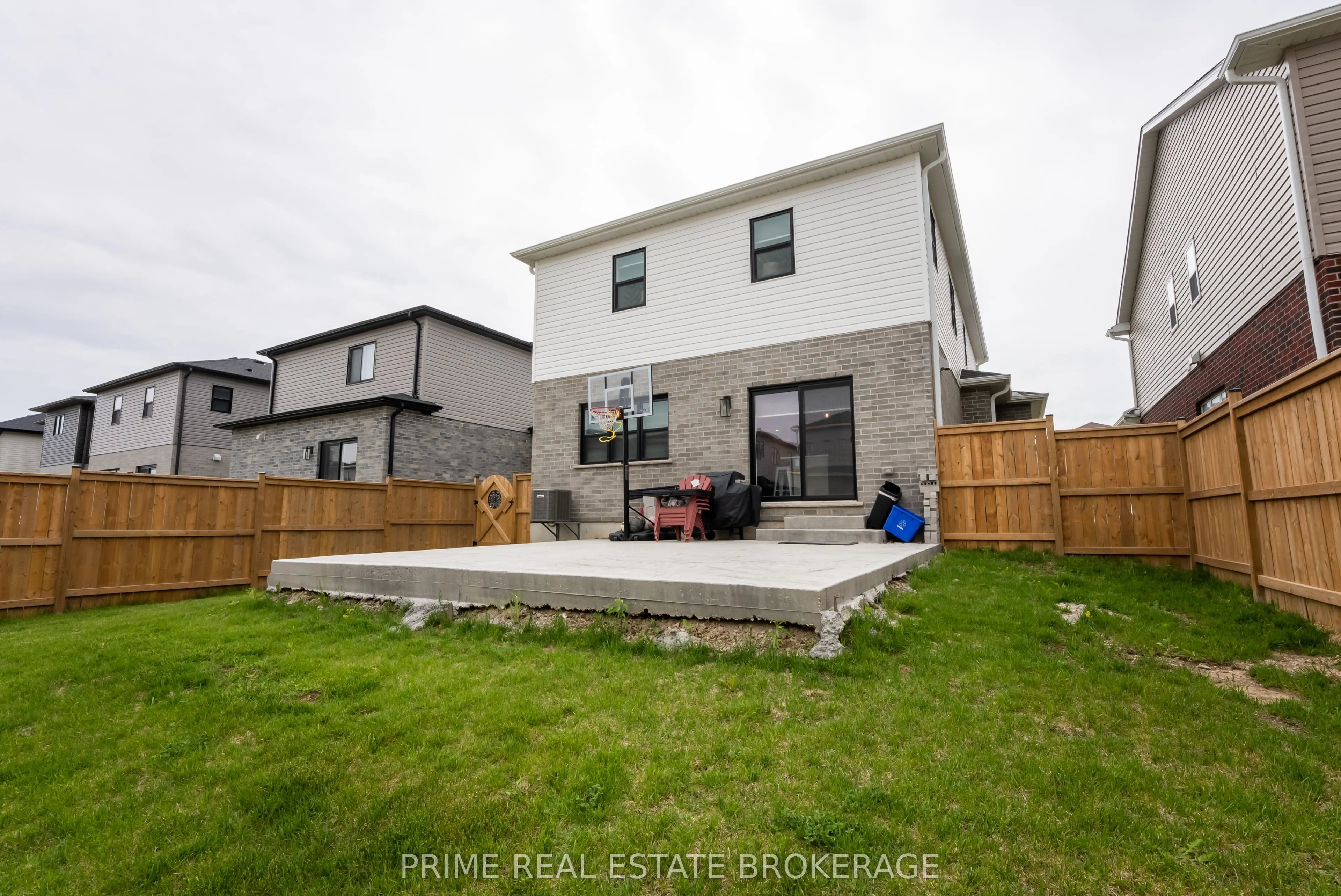 268 Middleton Avenue