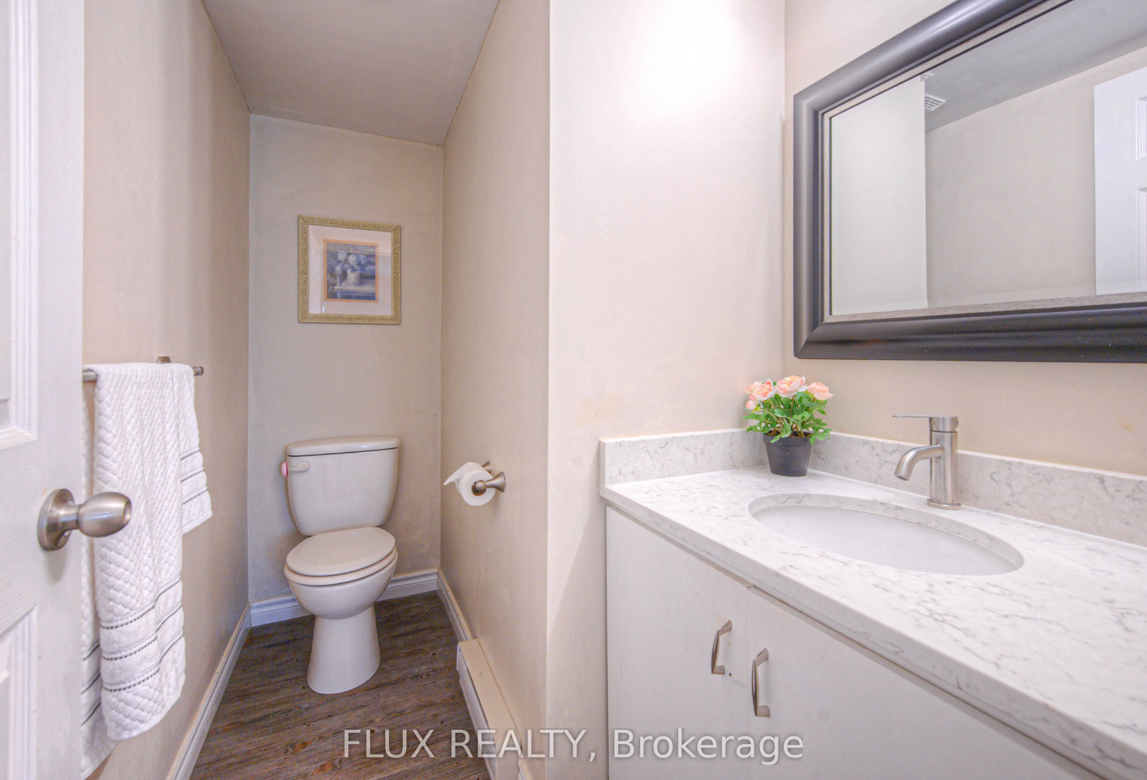50 Gibson Street, #301
