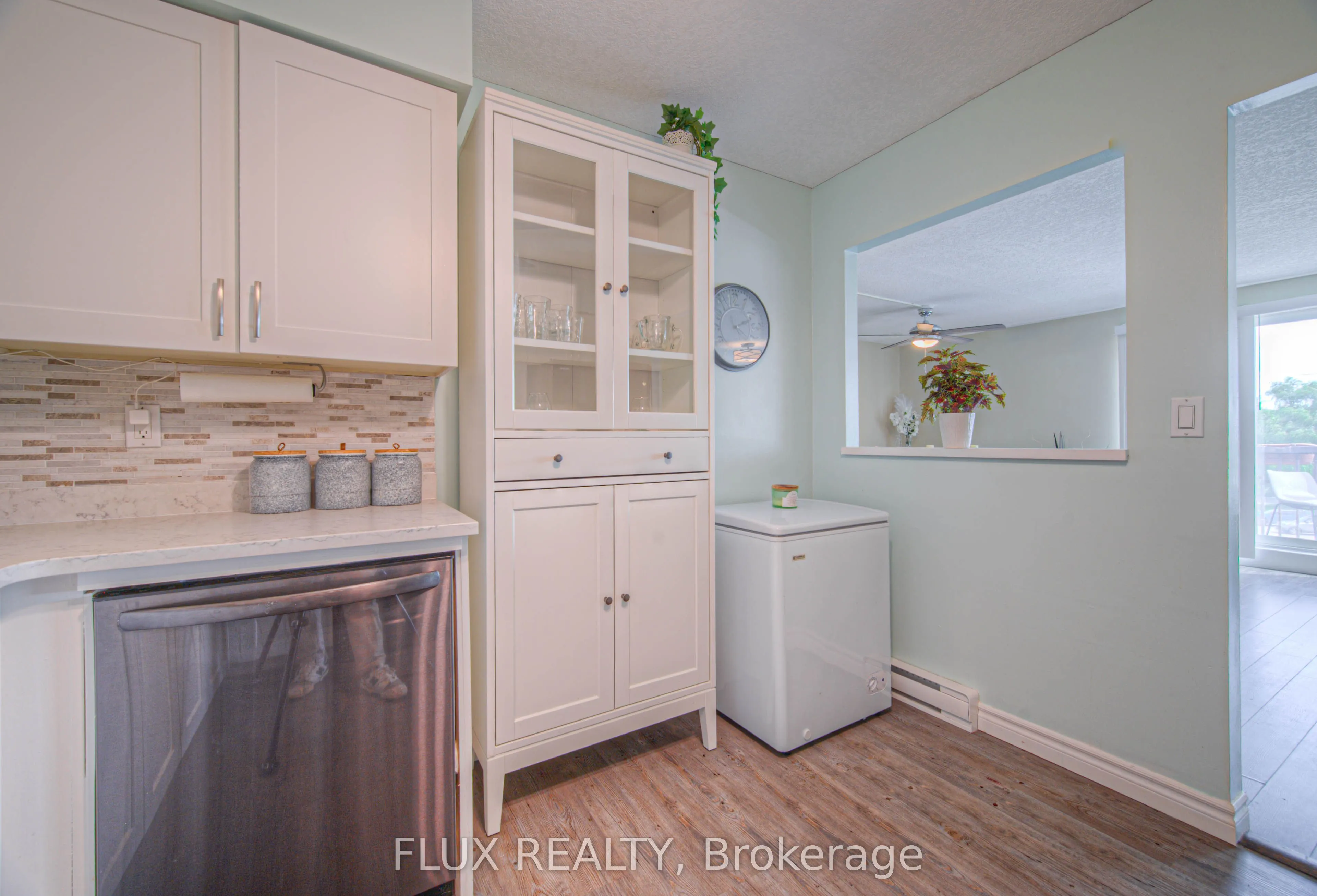 50 Gibson Street, #301