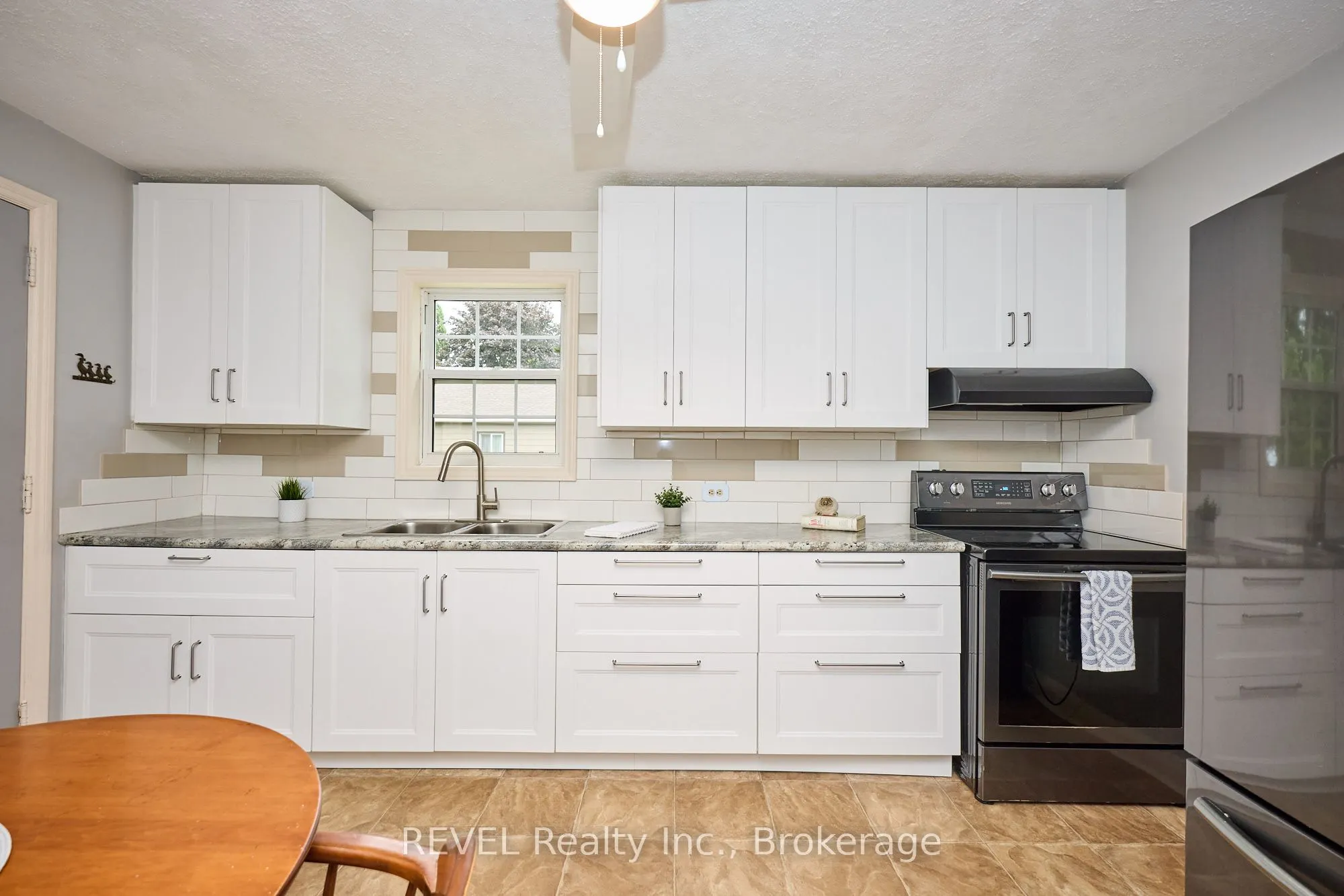 1317 Third Street Louth
