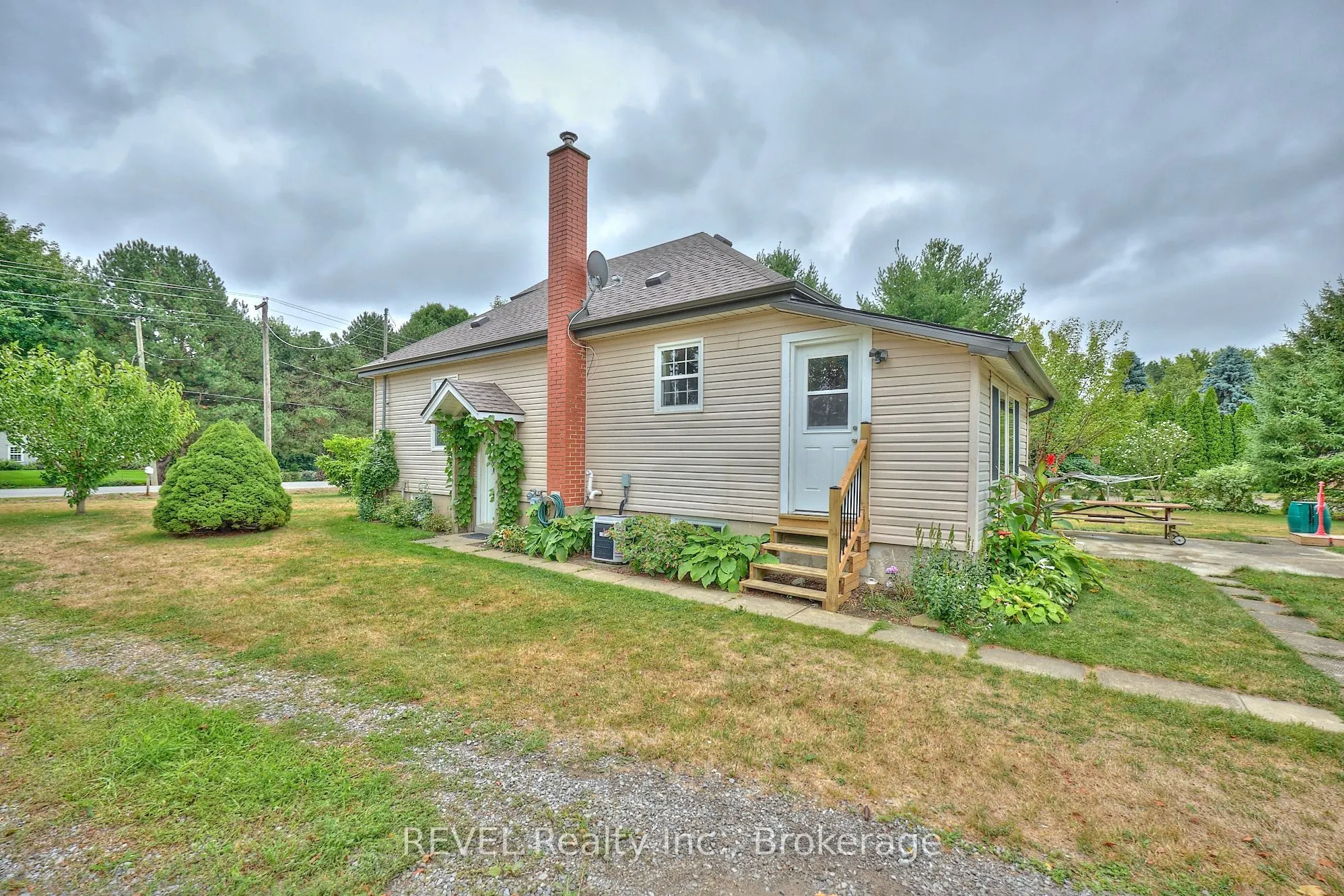 1317 Third Street Louth