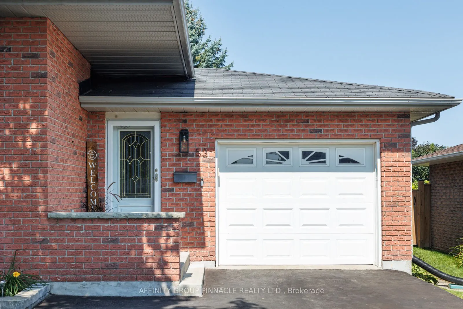 53 Madill Crescent