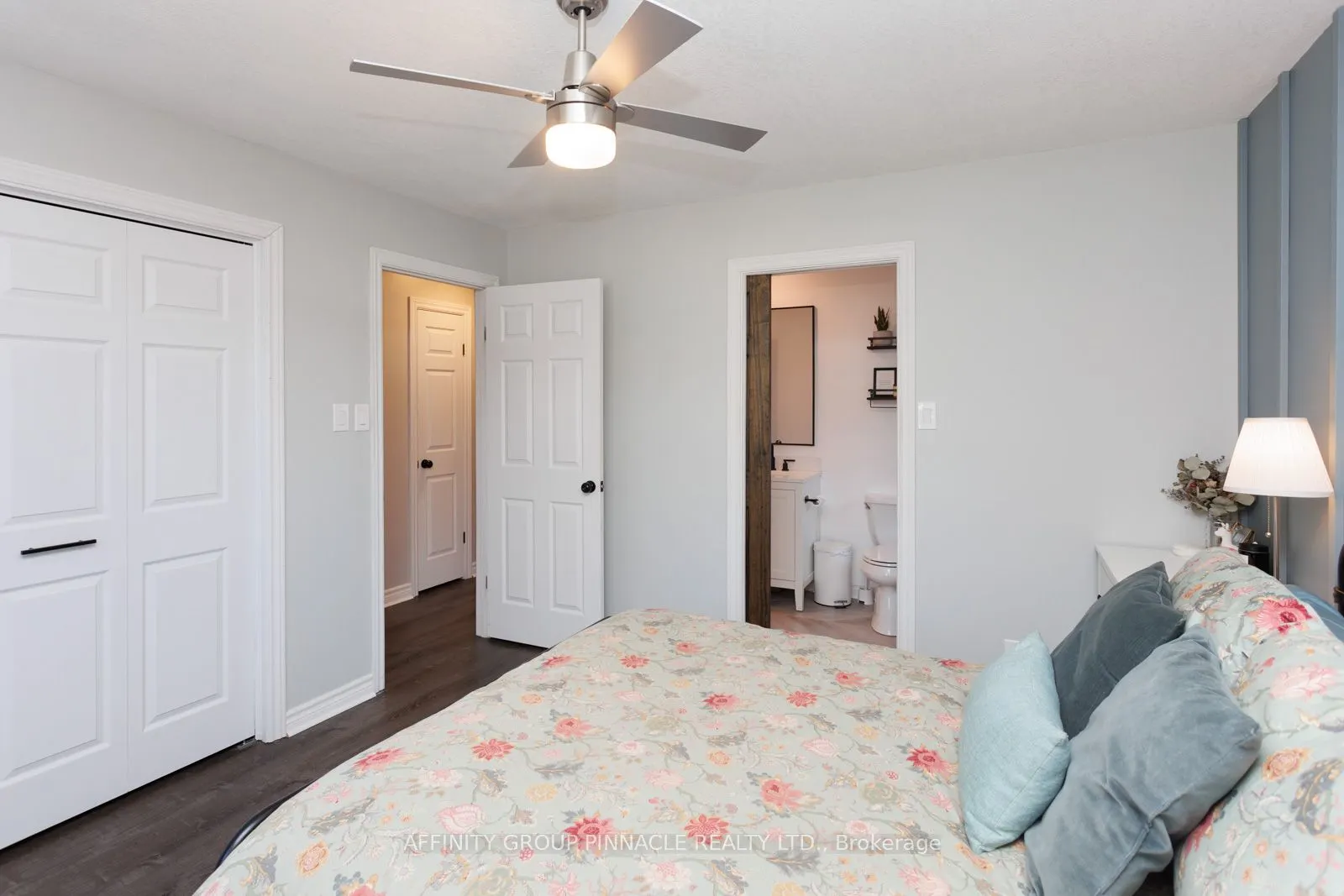53 Madill Crescent