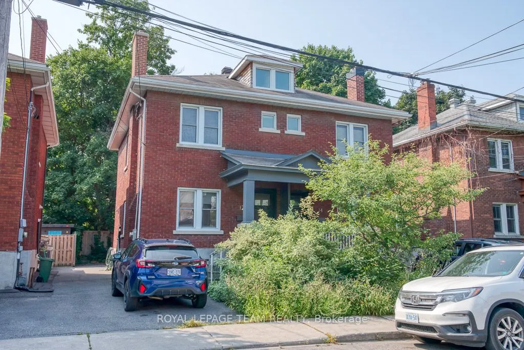 12 Foster Street