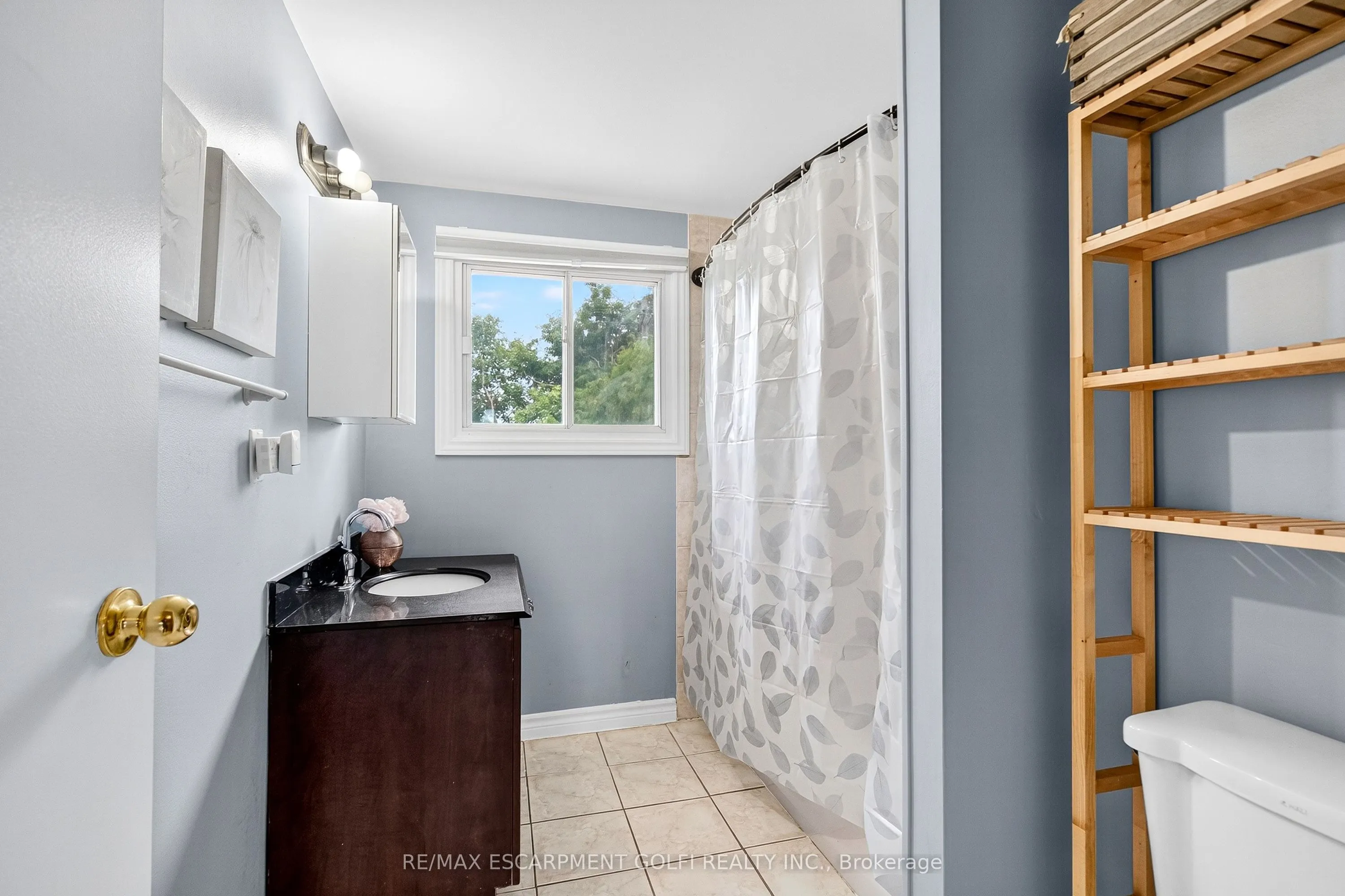 75 Berkindale Drive, #95