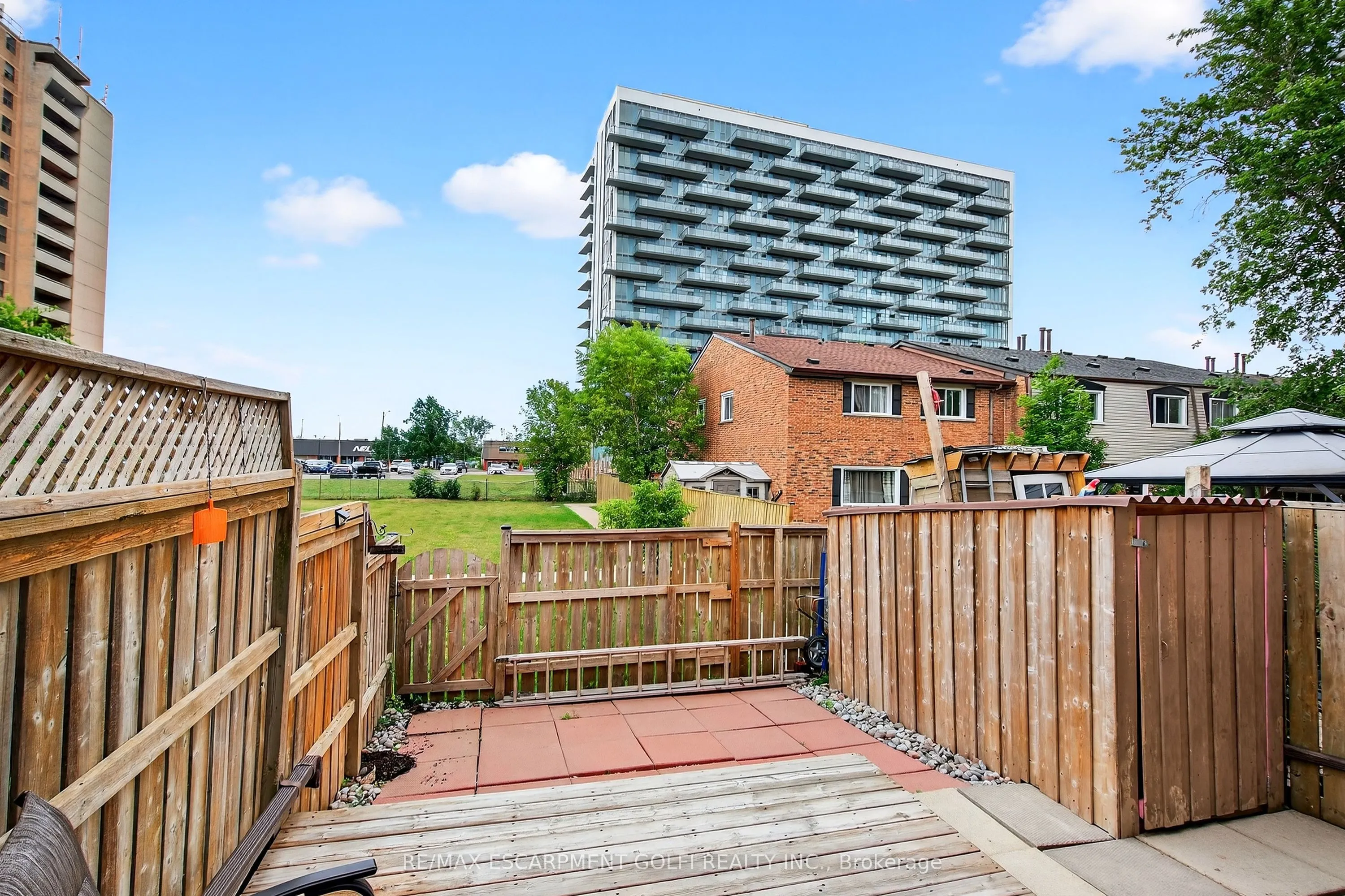 75 Berkindale Drive, #95