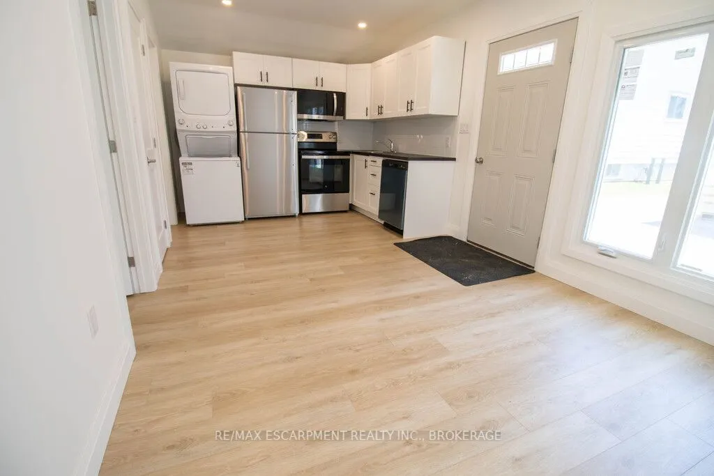 362 Gatfield Avenue, #Unit 2