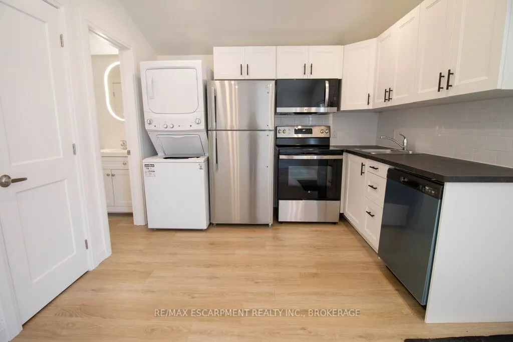 362 Gatfield Avenue, #Unit 2