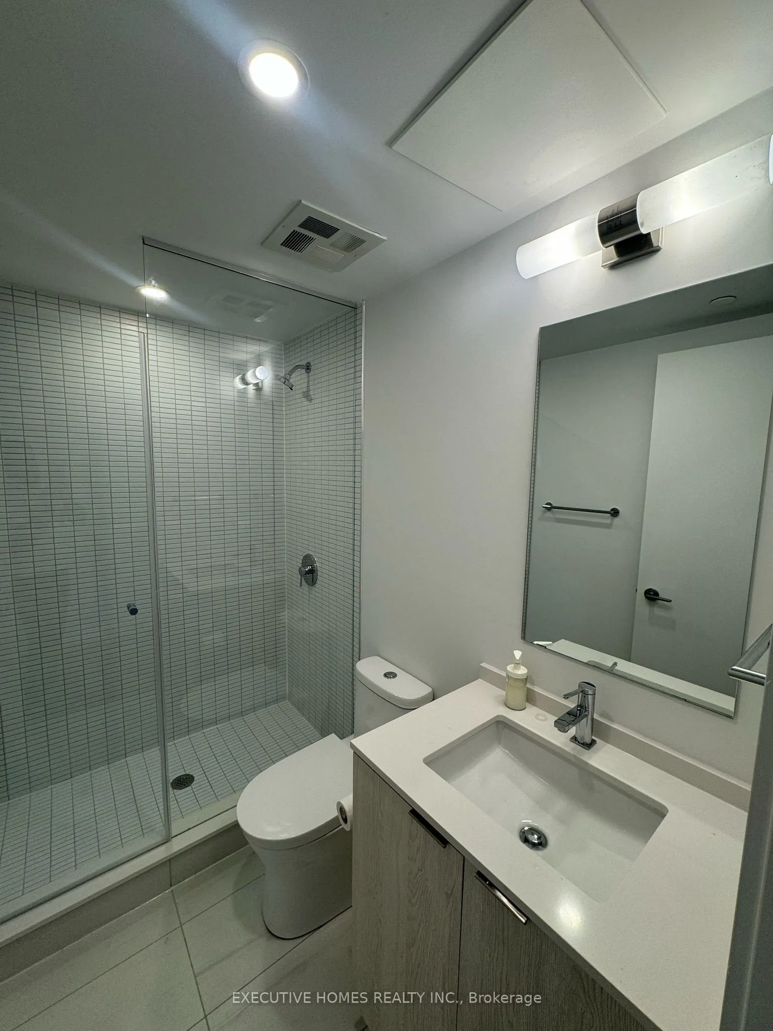 1 Jarvis Street, #1502