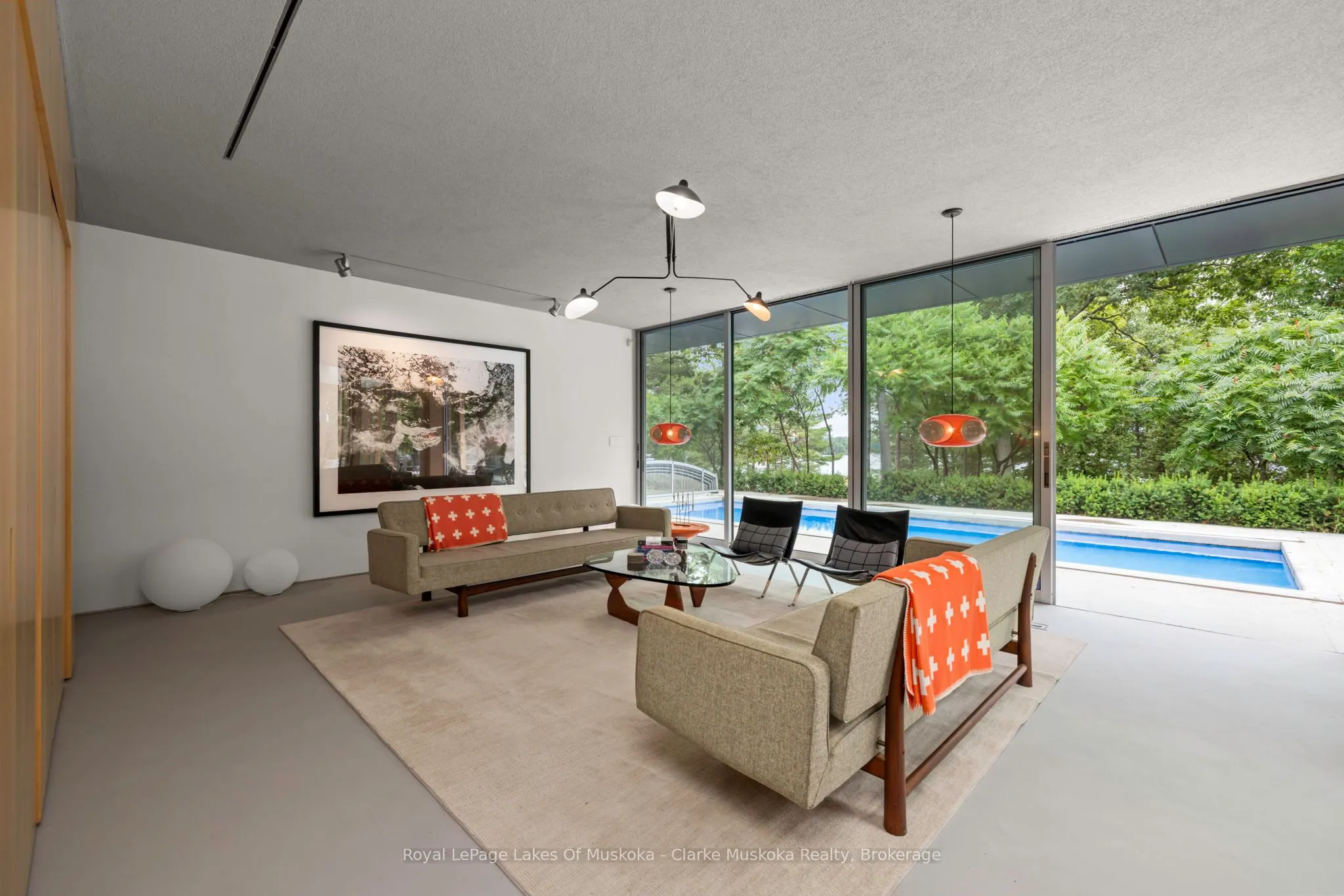 1114 Road 3200
