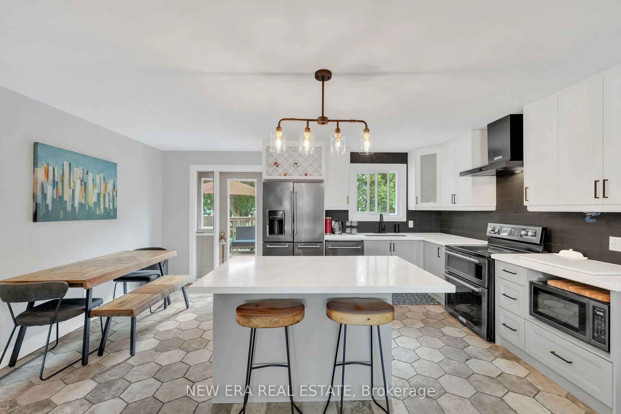 8 Ravensdale Road