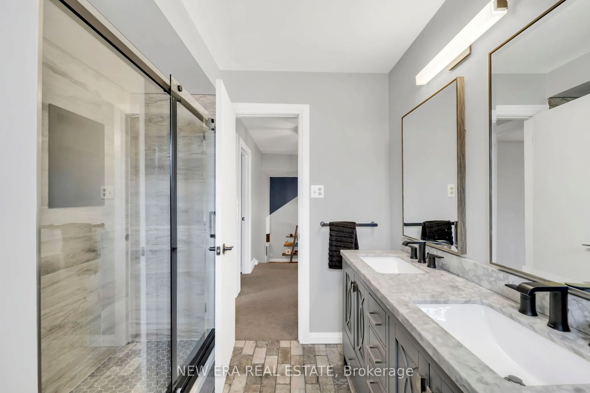 8 Ravensdale Road
