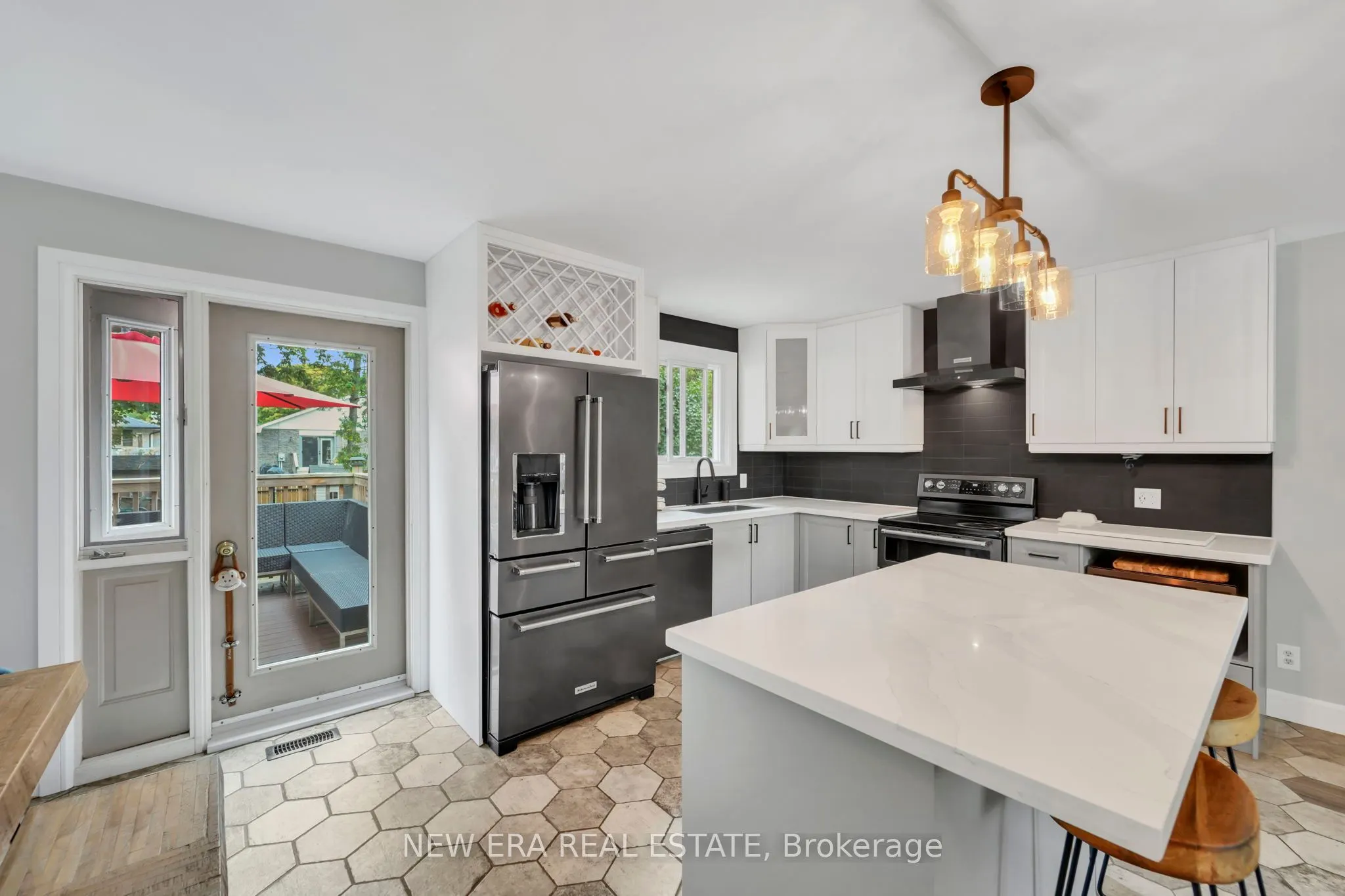 8 Ravensdale Road