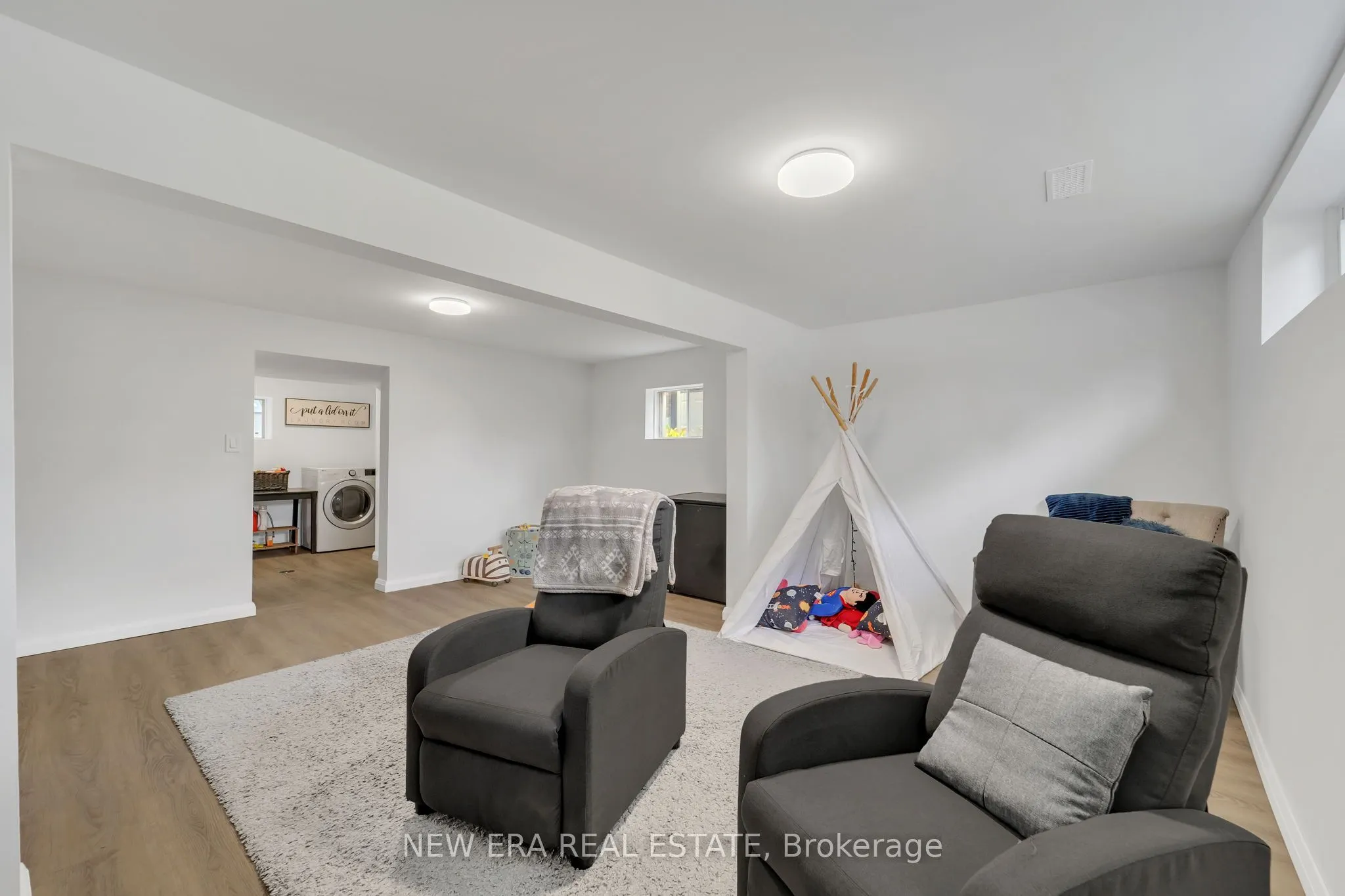 8 Ravensdale Road