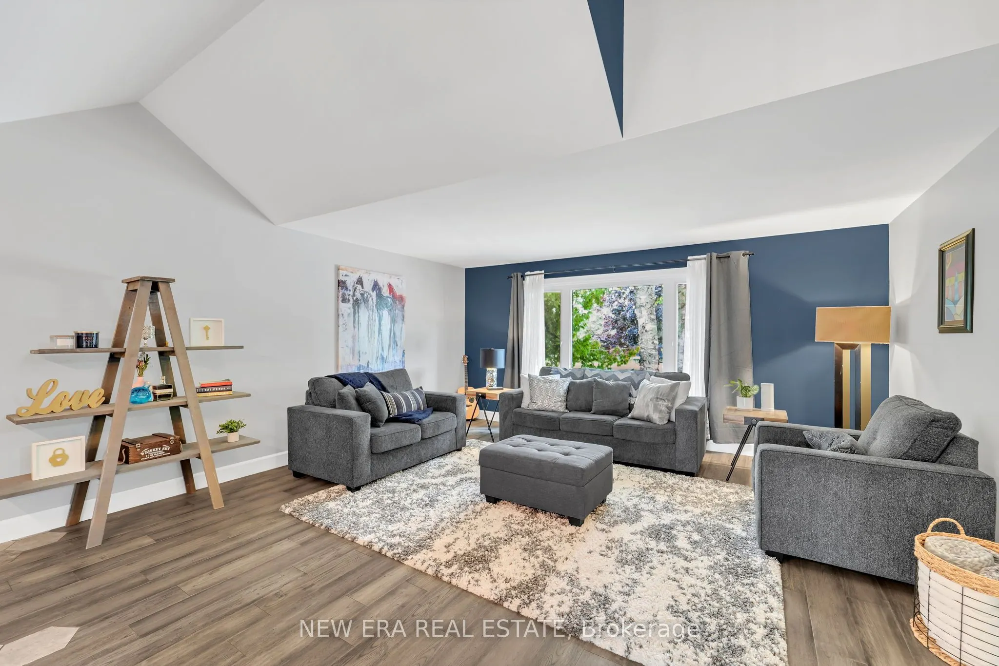 8 Ravensdale Road