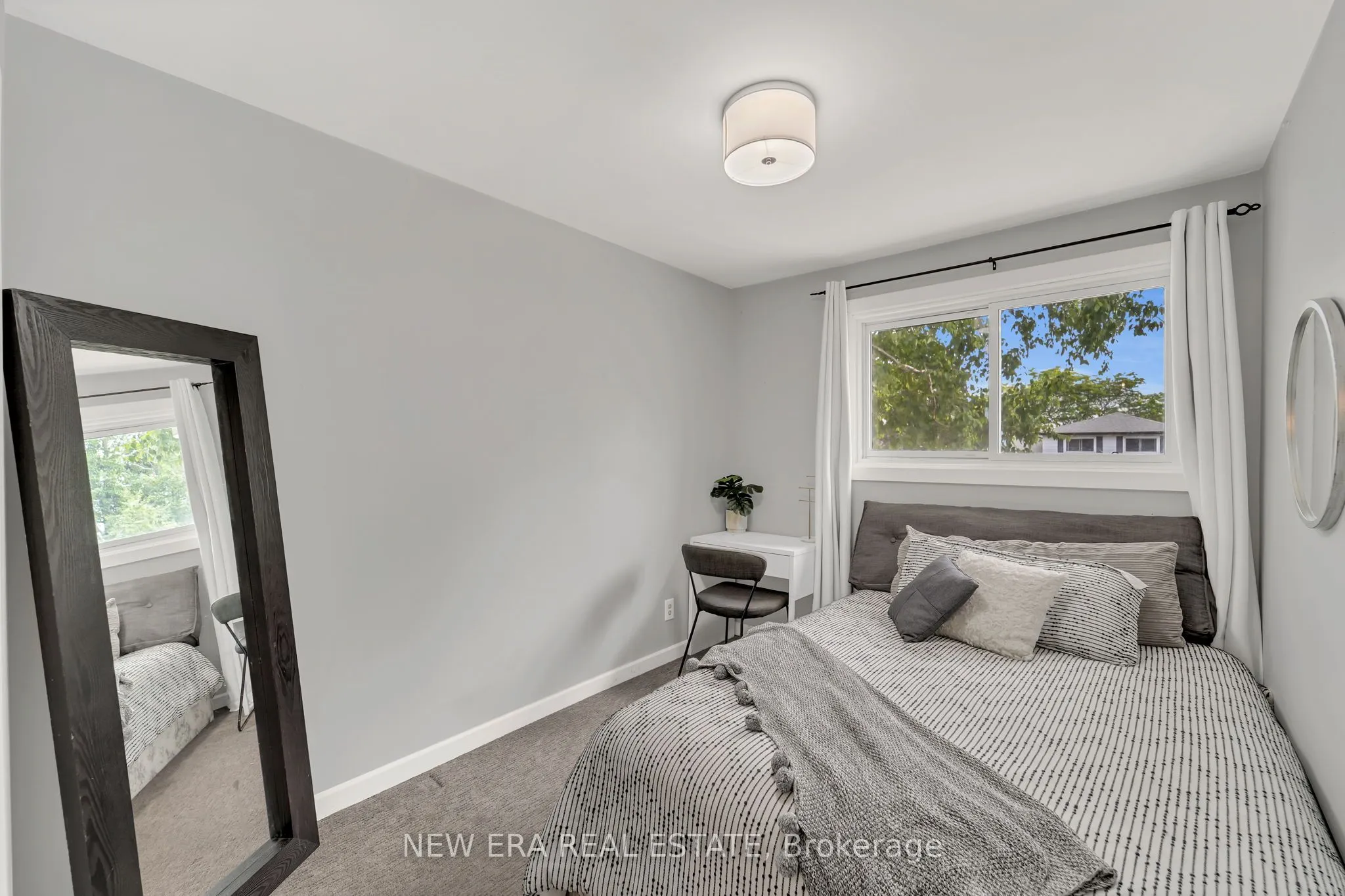 8 Ravensdale Road