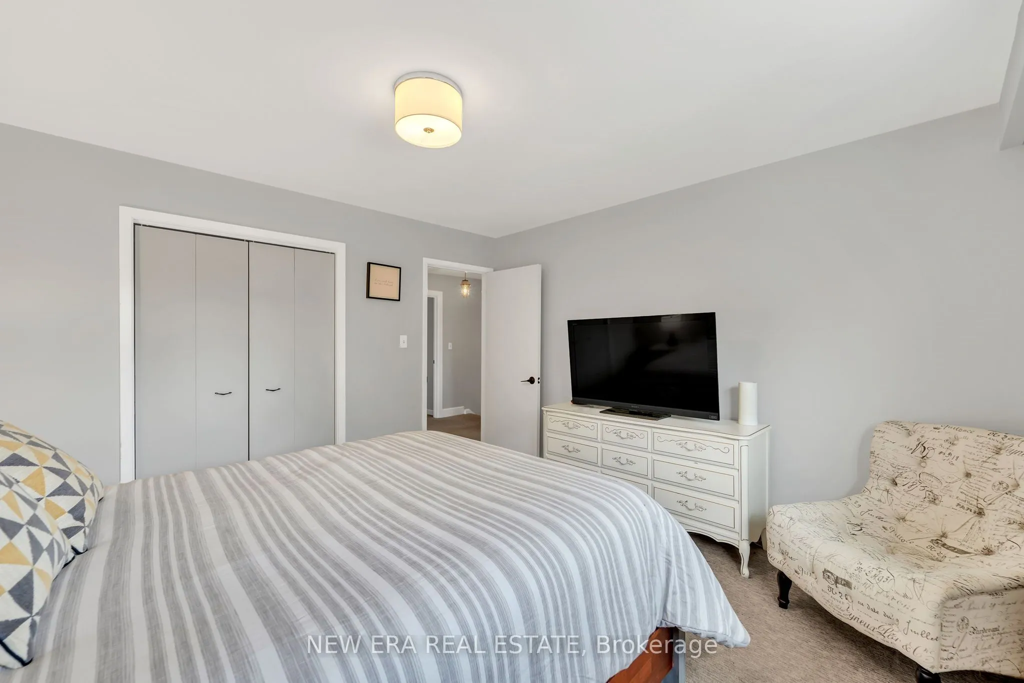 8 Ravensdale Road