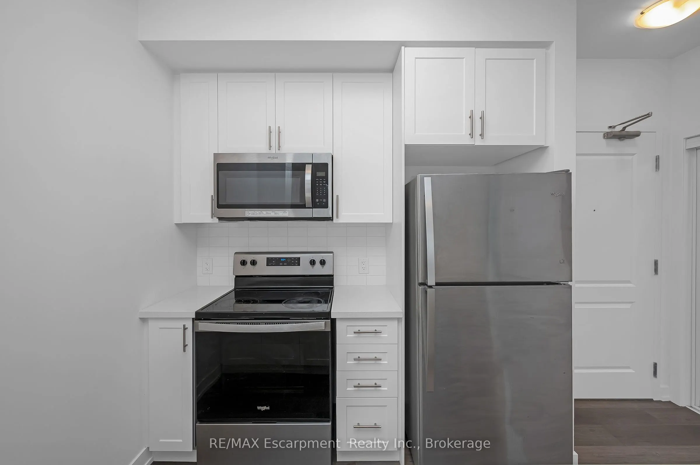 470 Dundas Street E, #514