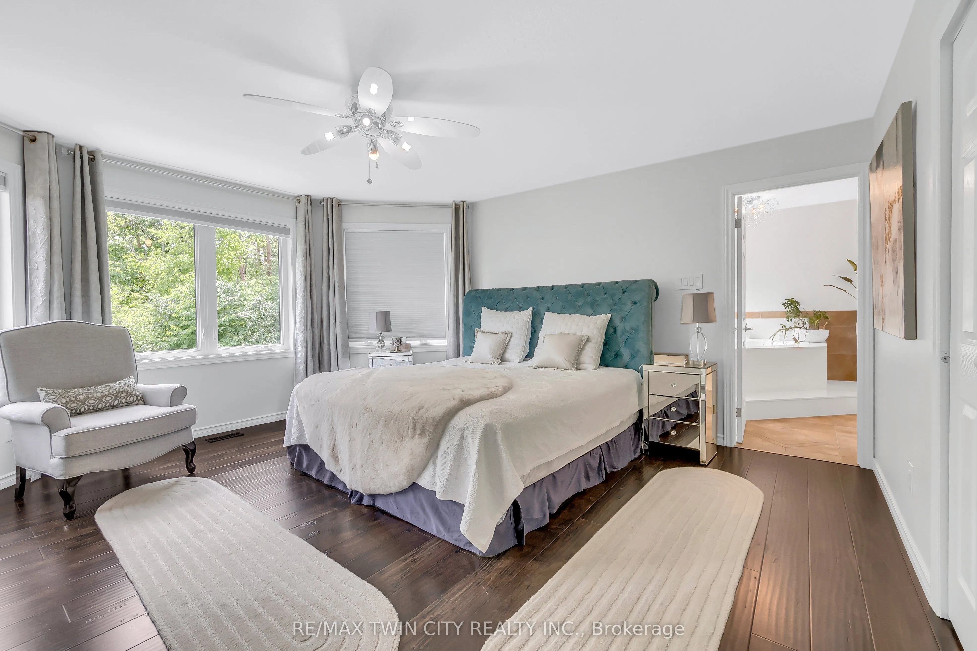 107 Chandos Drive