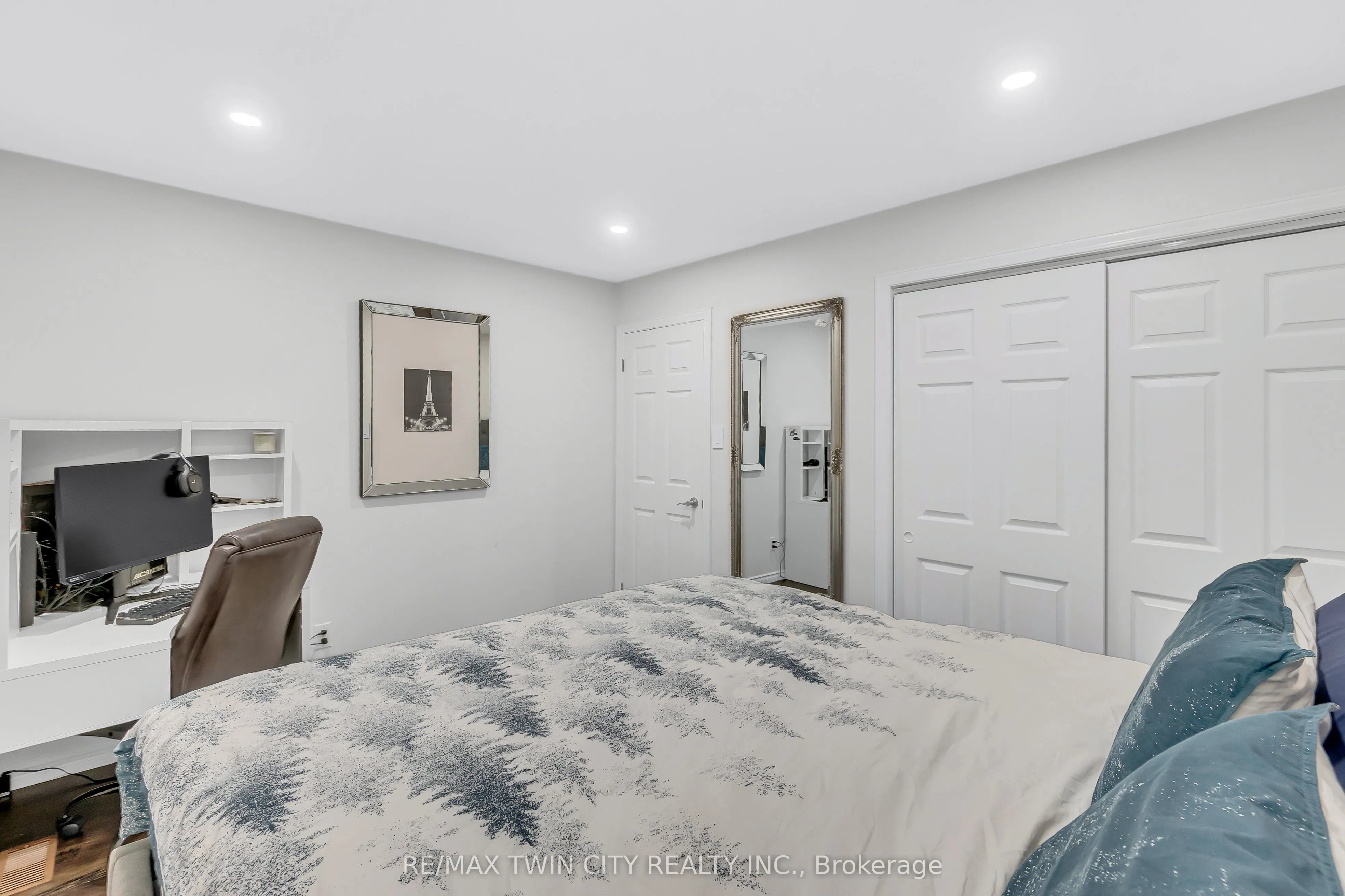 107 Chandos Drive