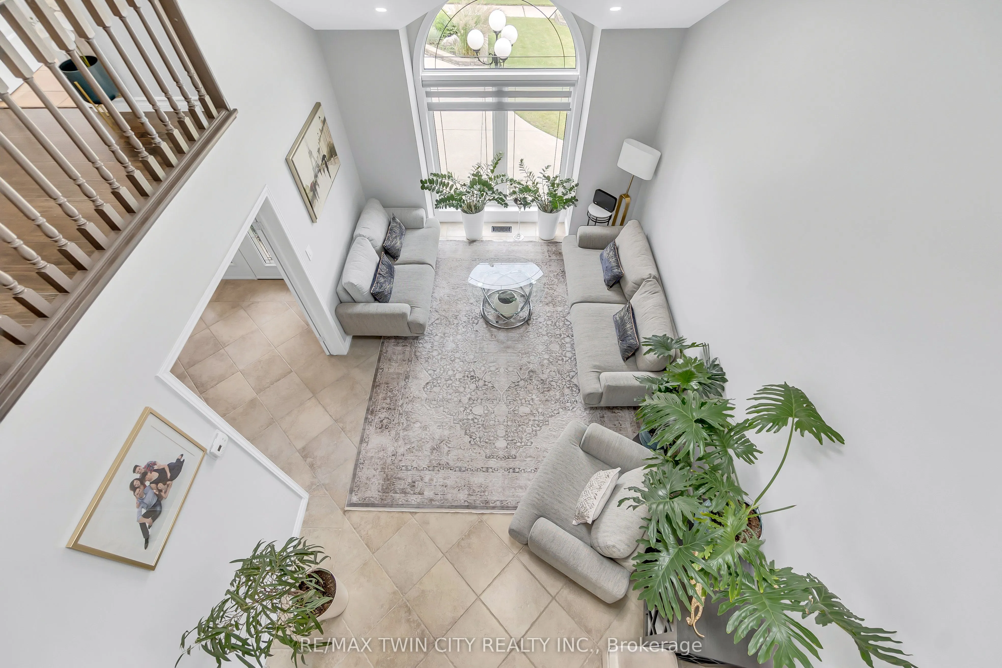 107 Chandos Drive