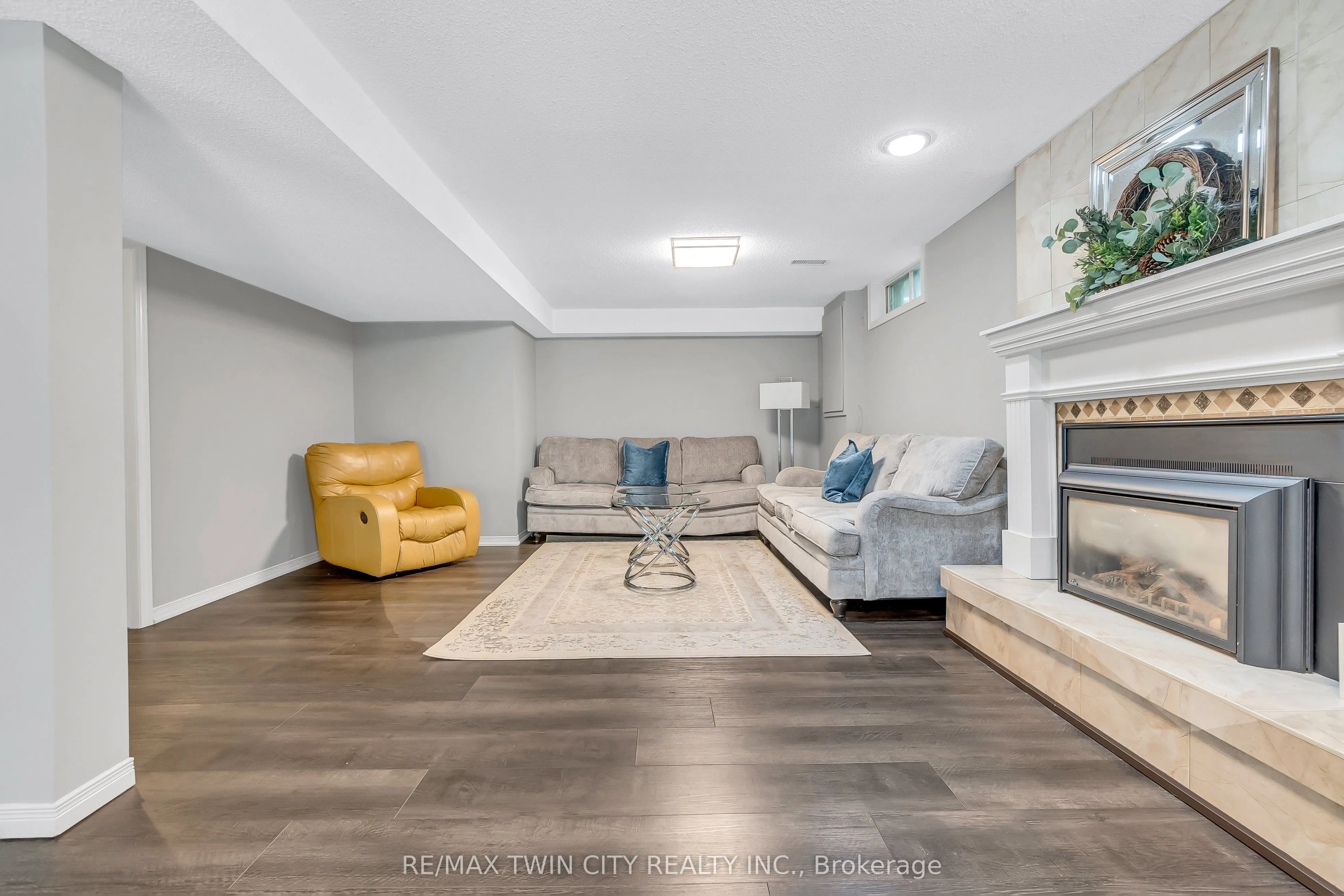107 Chandos Drive