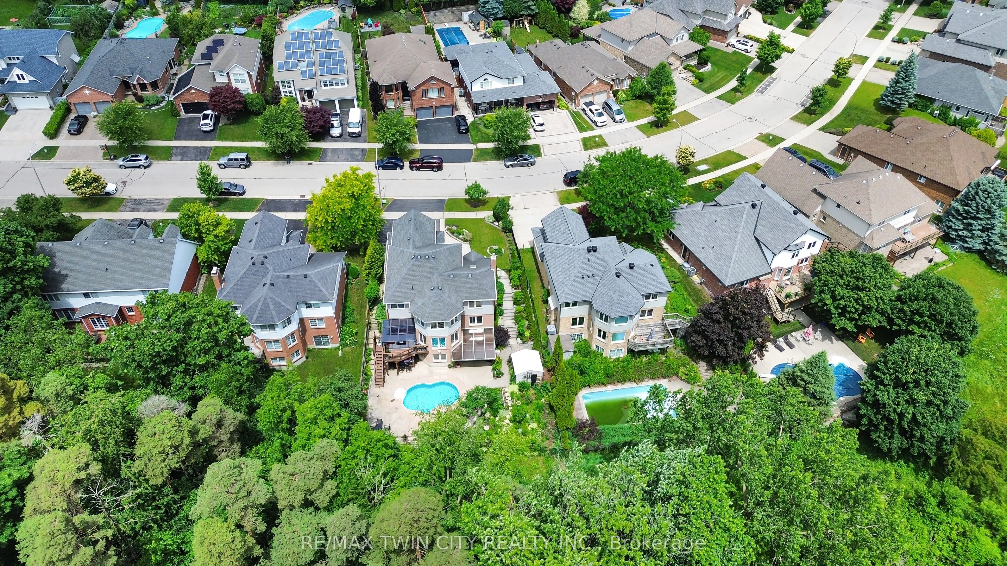107 Chandos Drive
