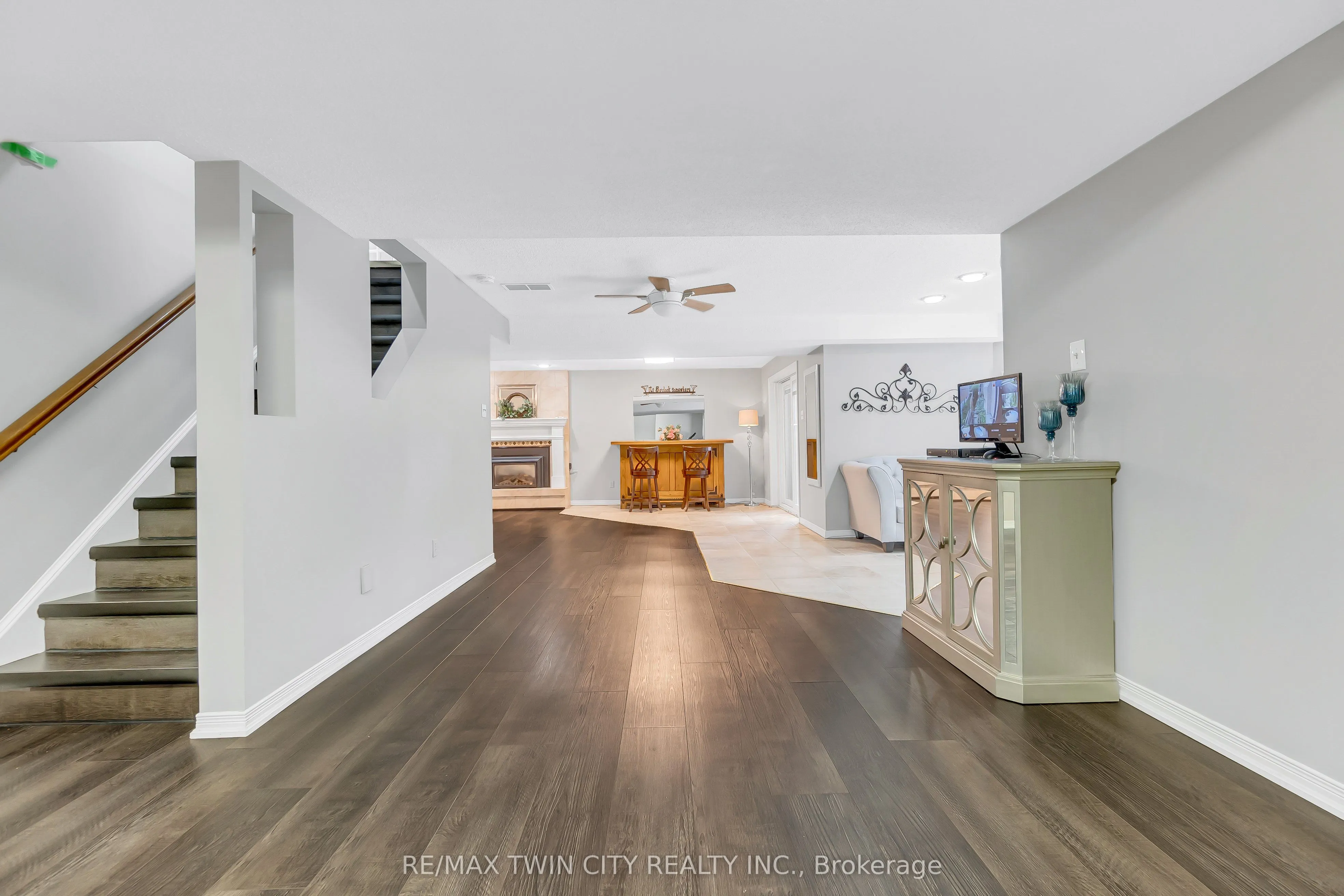 107 Chandos Drive