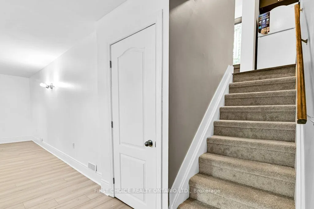 3085 Analdea Drive