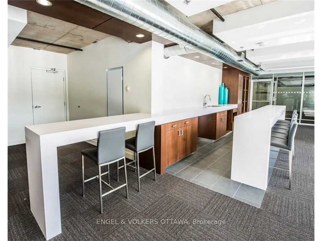 340 McLeod Street, #940