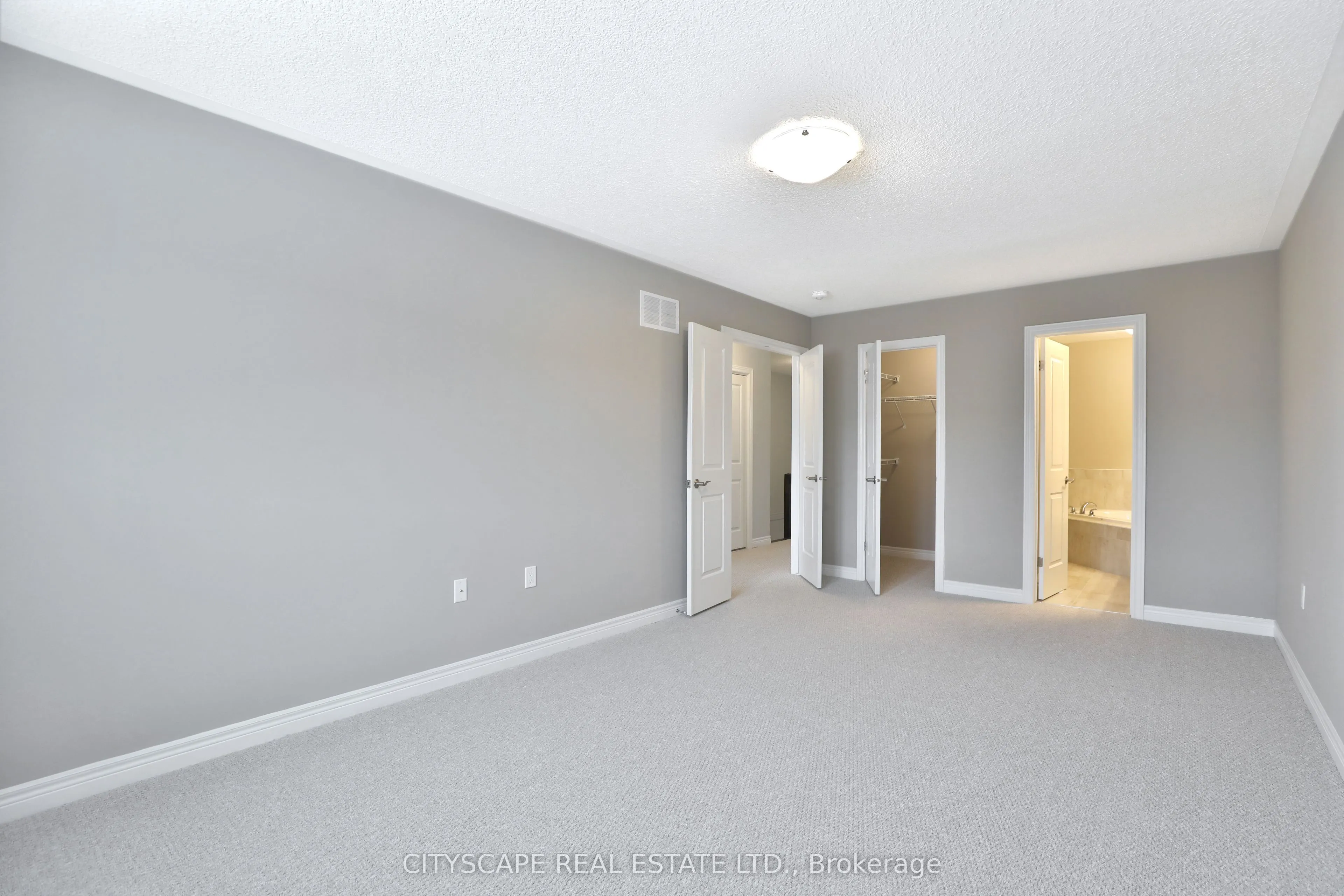 87 Bethune Avenue