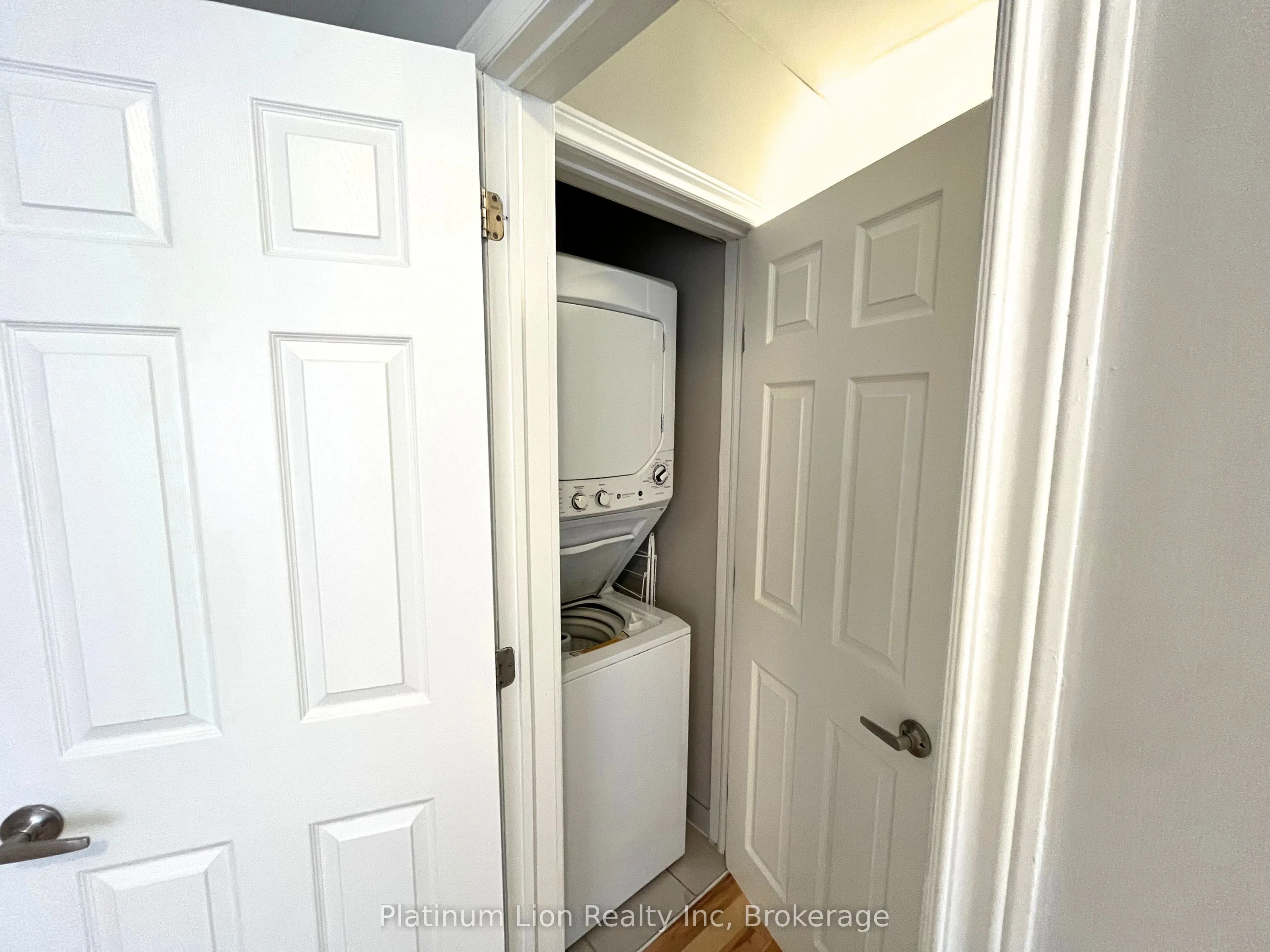 215 King Street E, #3