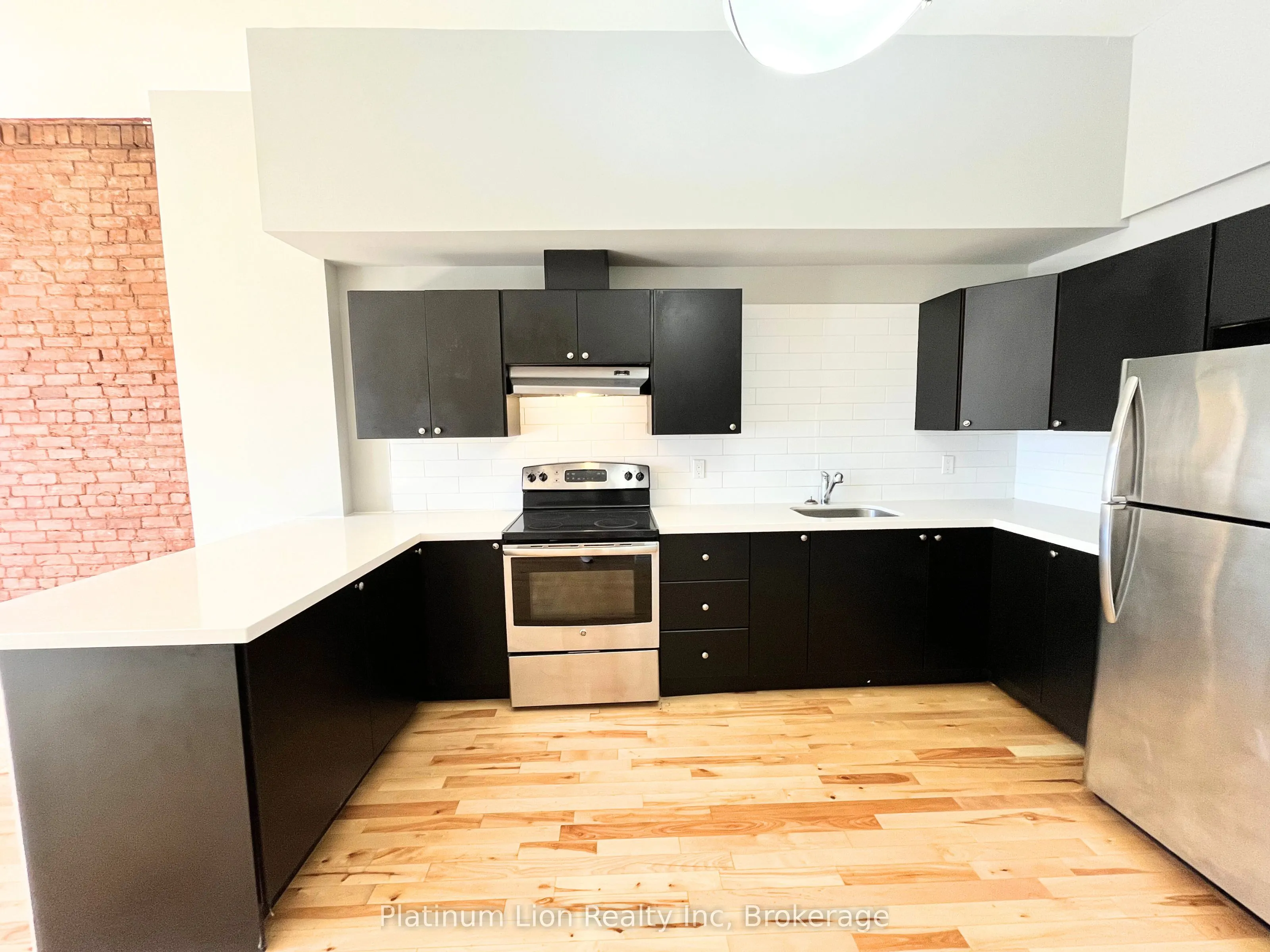 215 King Street E, #3
