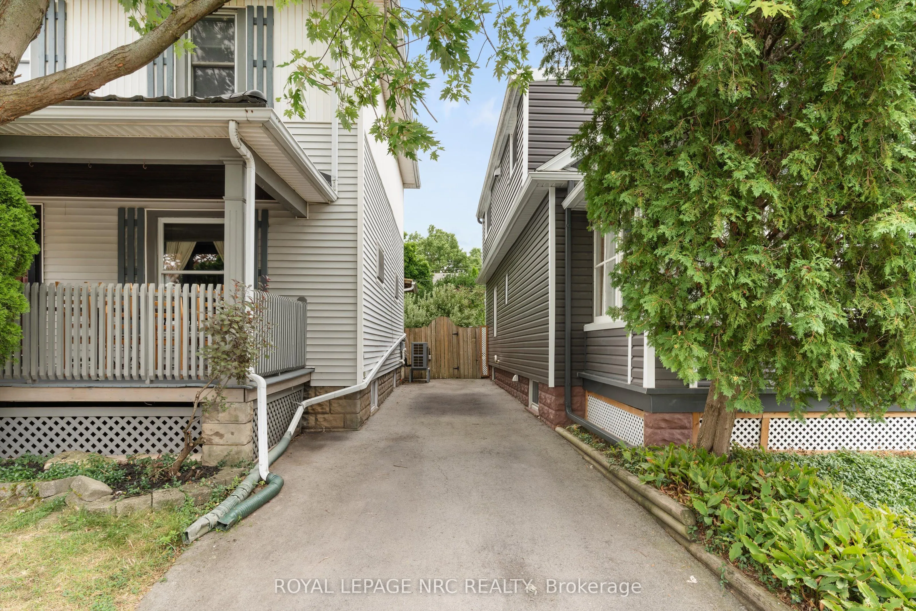 40 Lowell Avenue