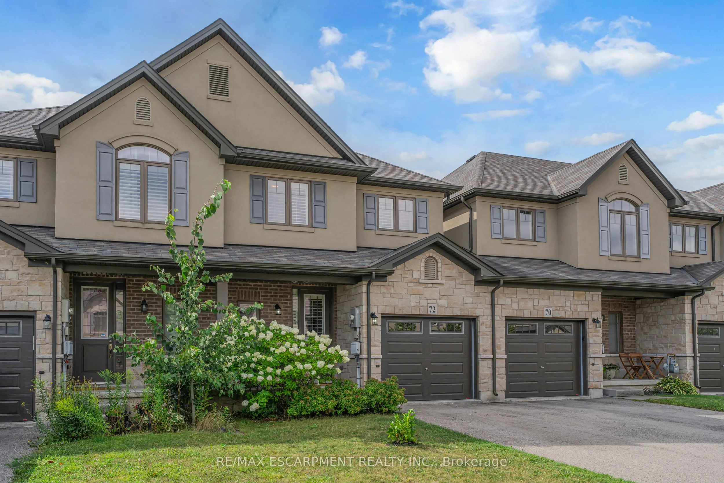 72 DODMAN Crescent