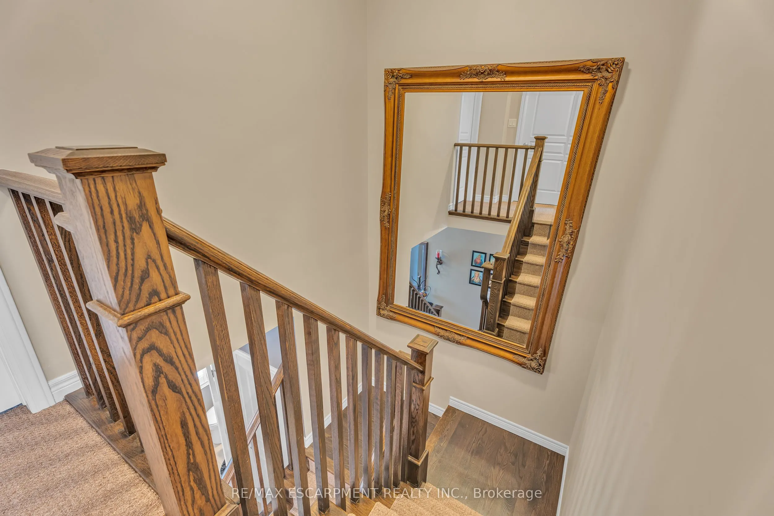 72 DODMAN Crescent