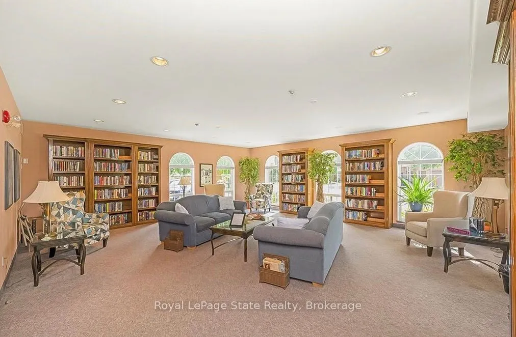 91 Twentyplace Boulevard, #5