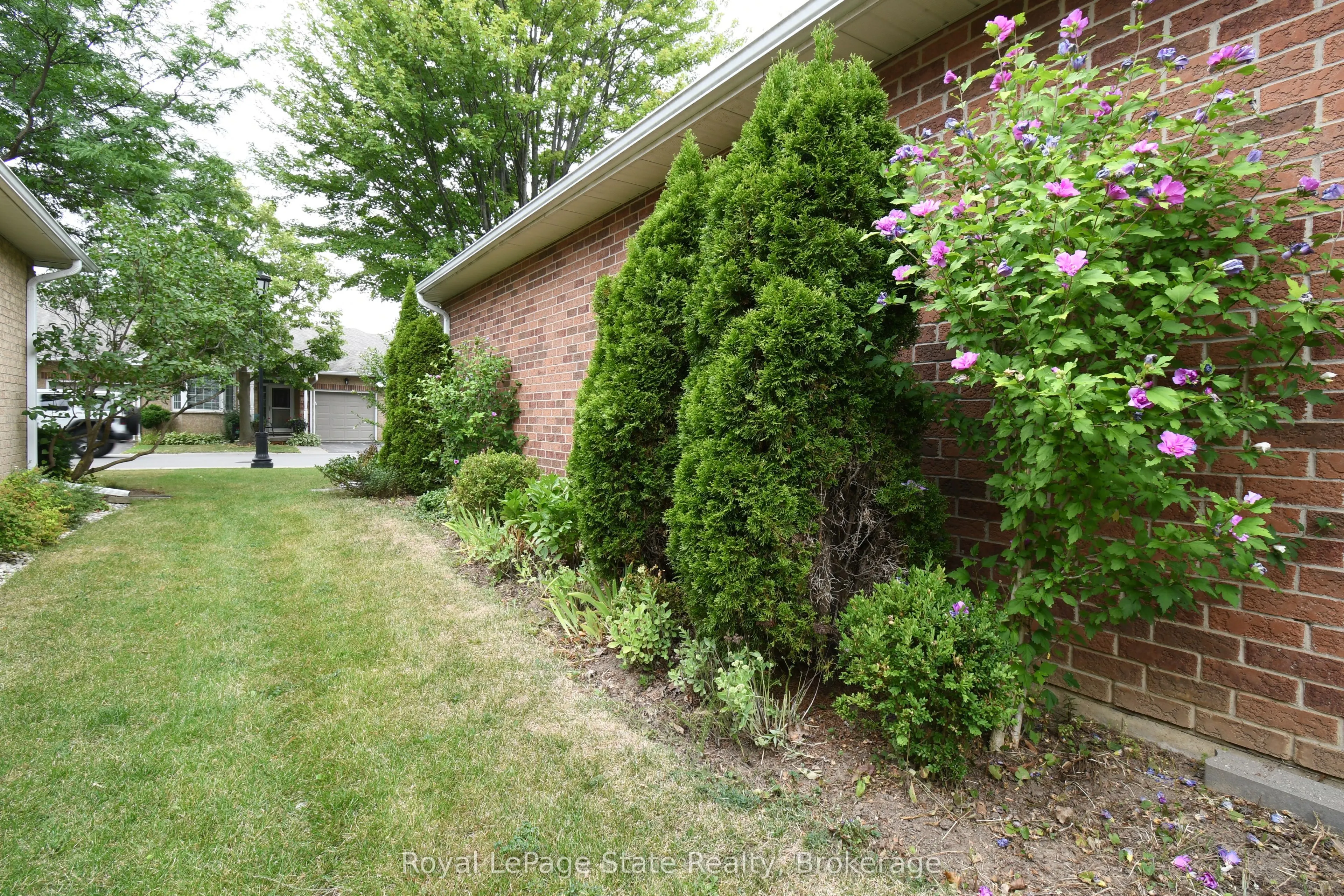 91 Twentyplace Boulevard, #5