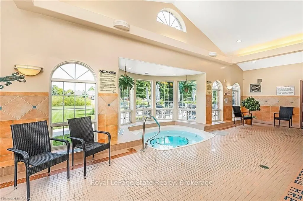 91 Twentyplace Boulevard, #5