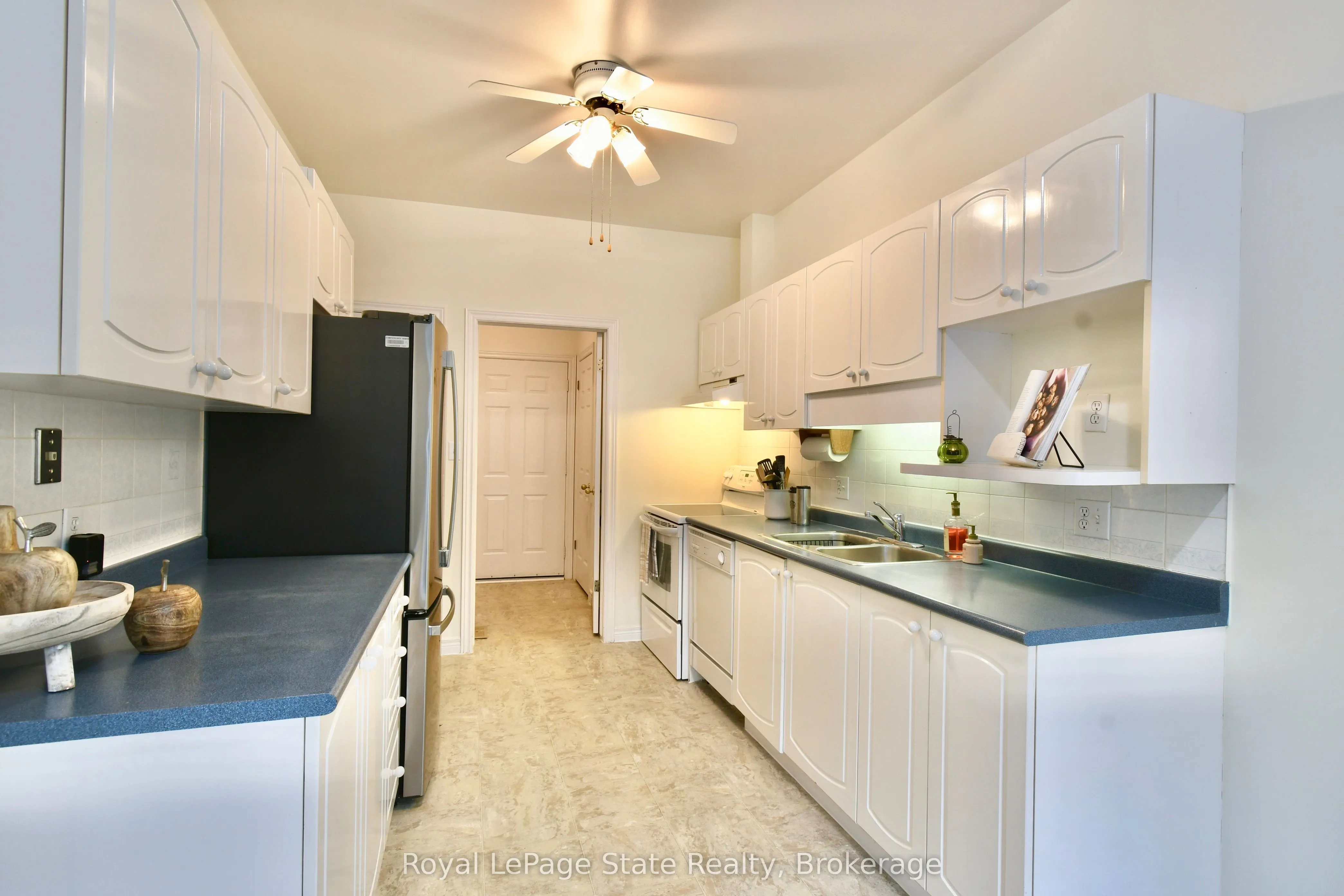 91 Twentyplace Boulevard, #5