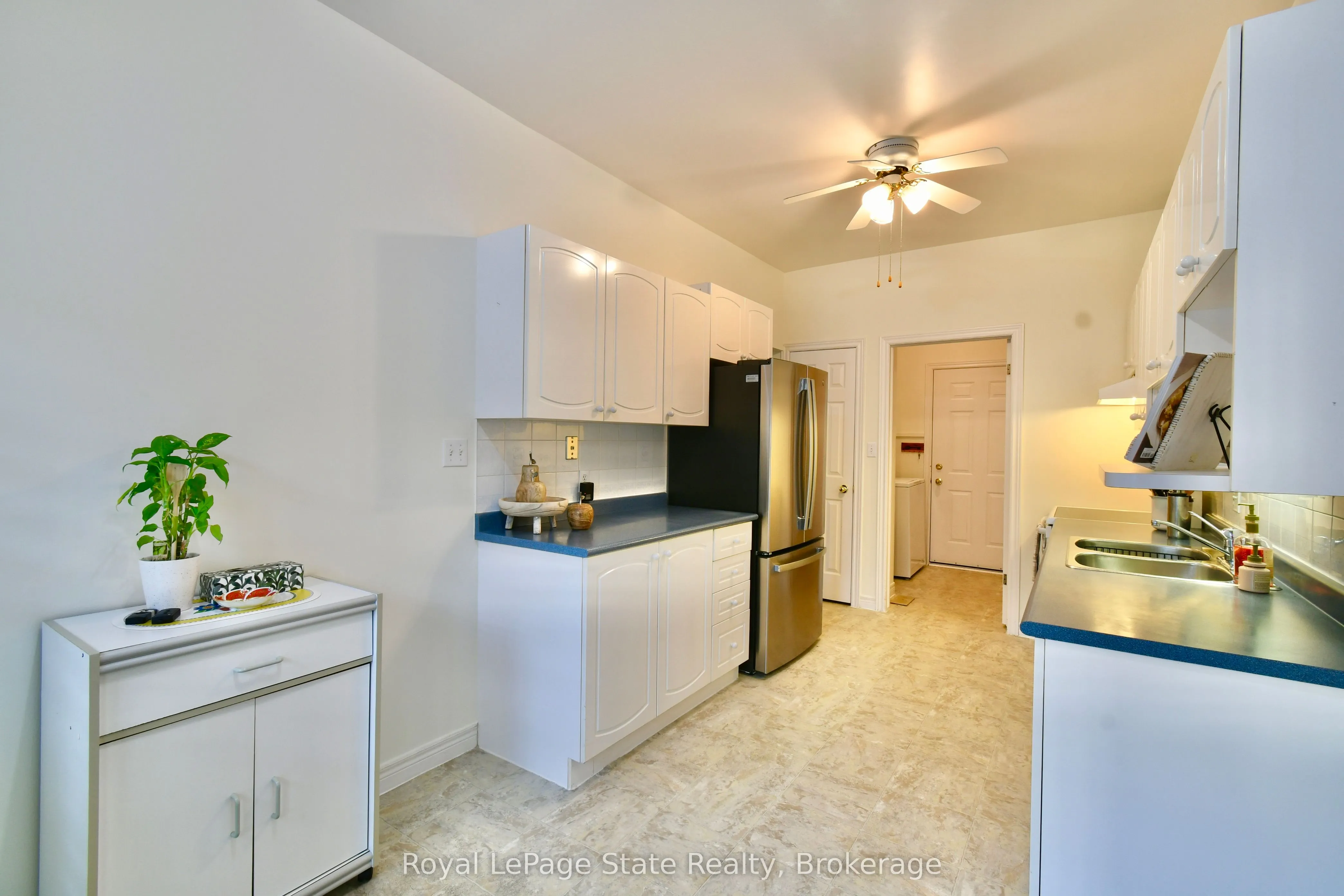 91 Twentyplace Boulevard, #5