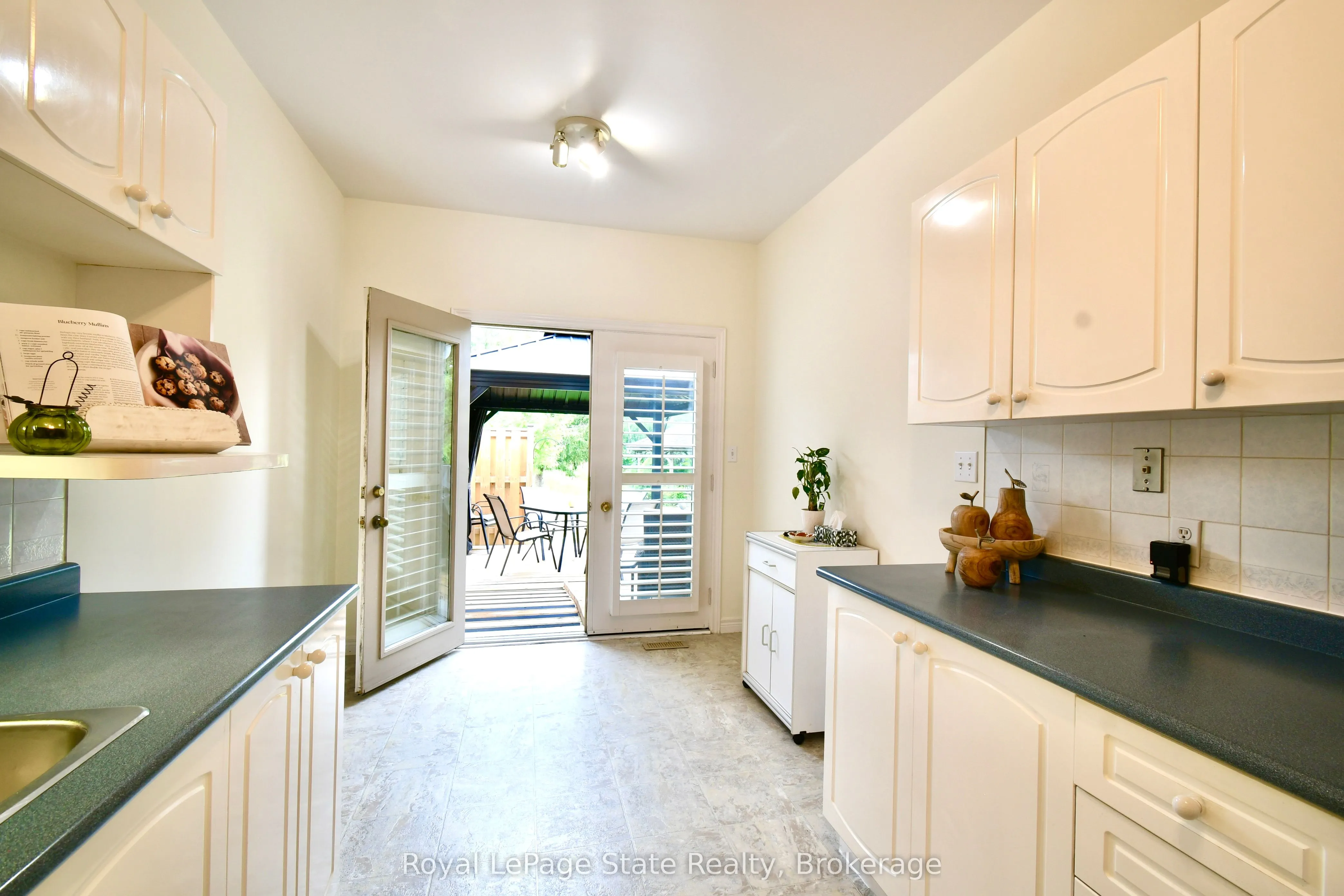 91 Twentyplace Boulevard, #5