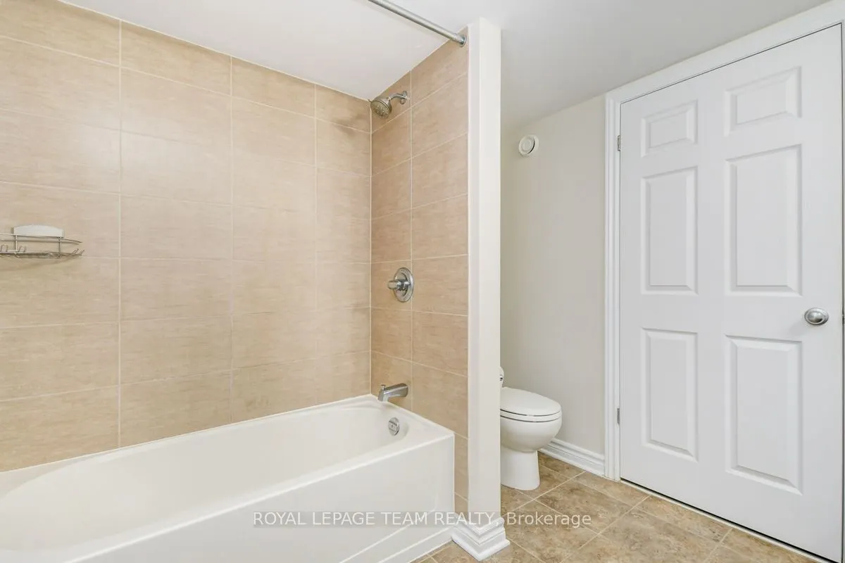 1151 LONGFIELDS Drive, #A