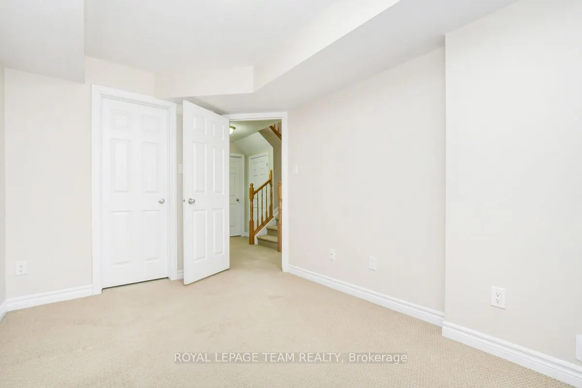 1151 LONGFIELDS Drive, #A