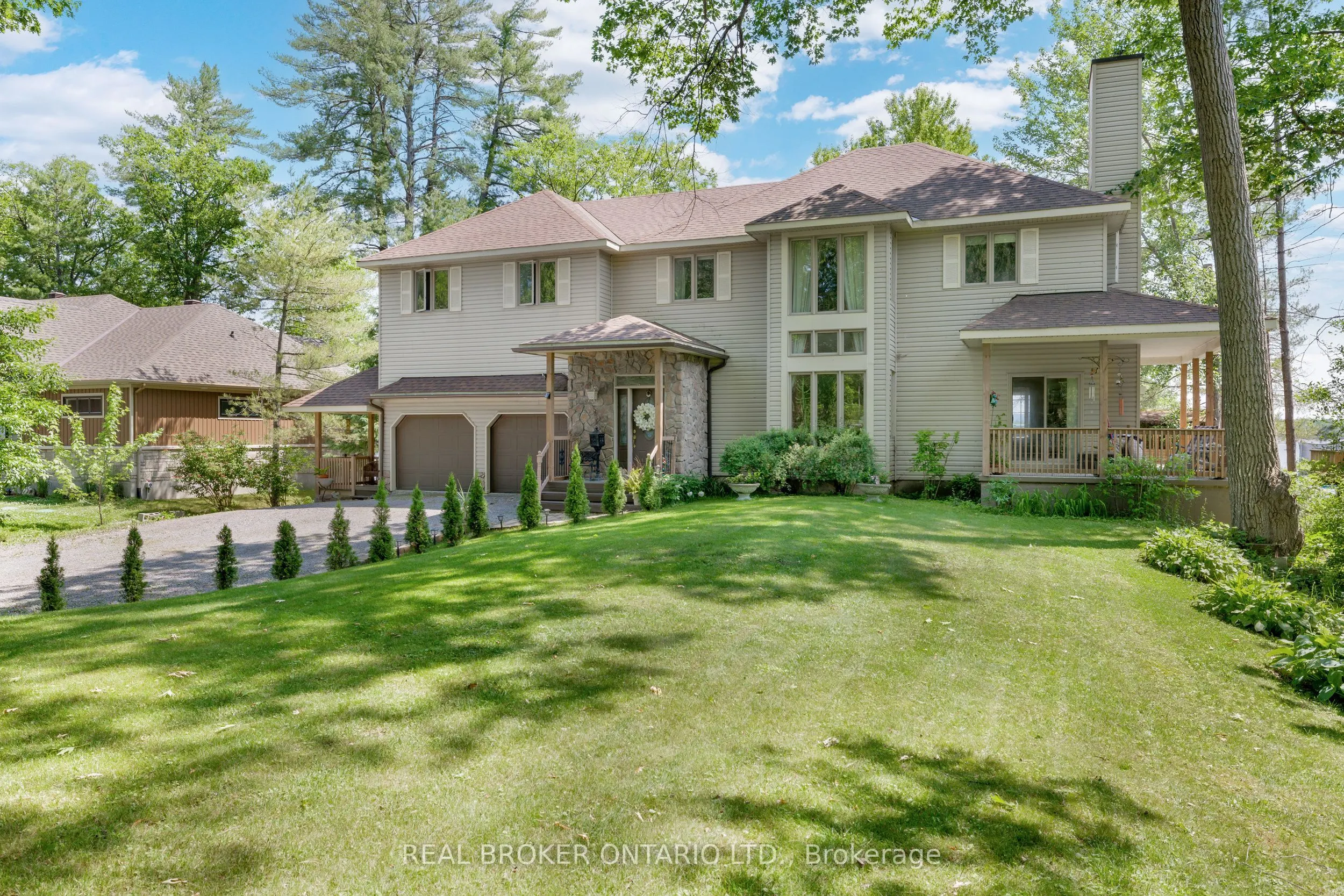 164 Baillie Avenue