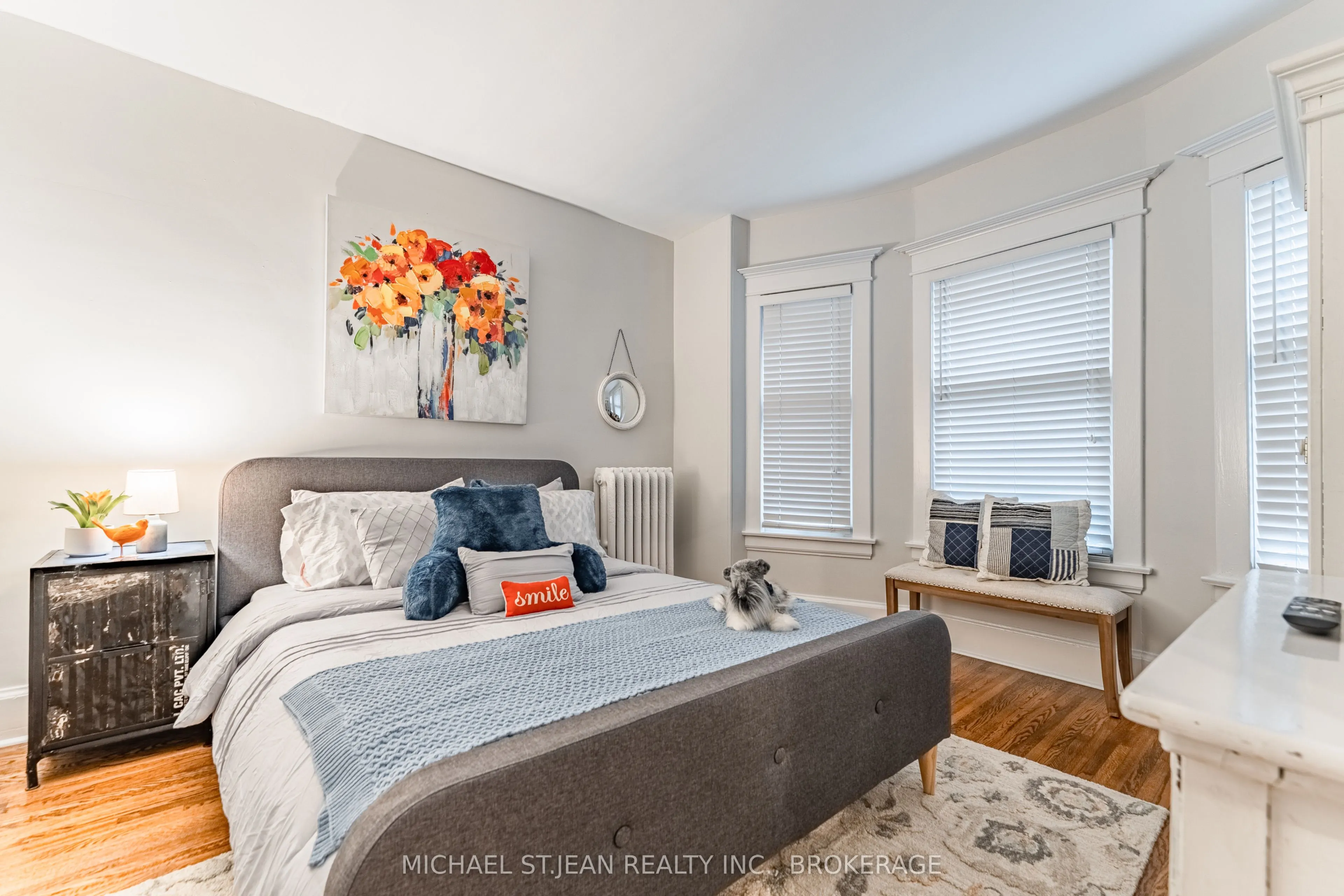 98 Sherman Avenue S