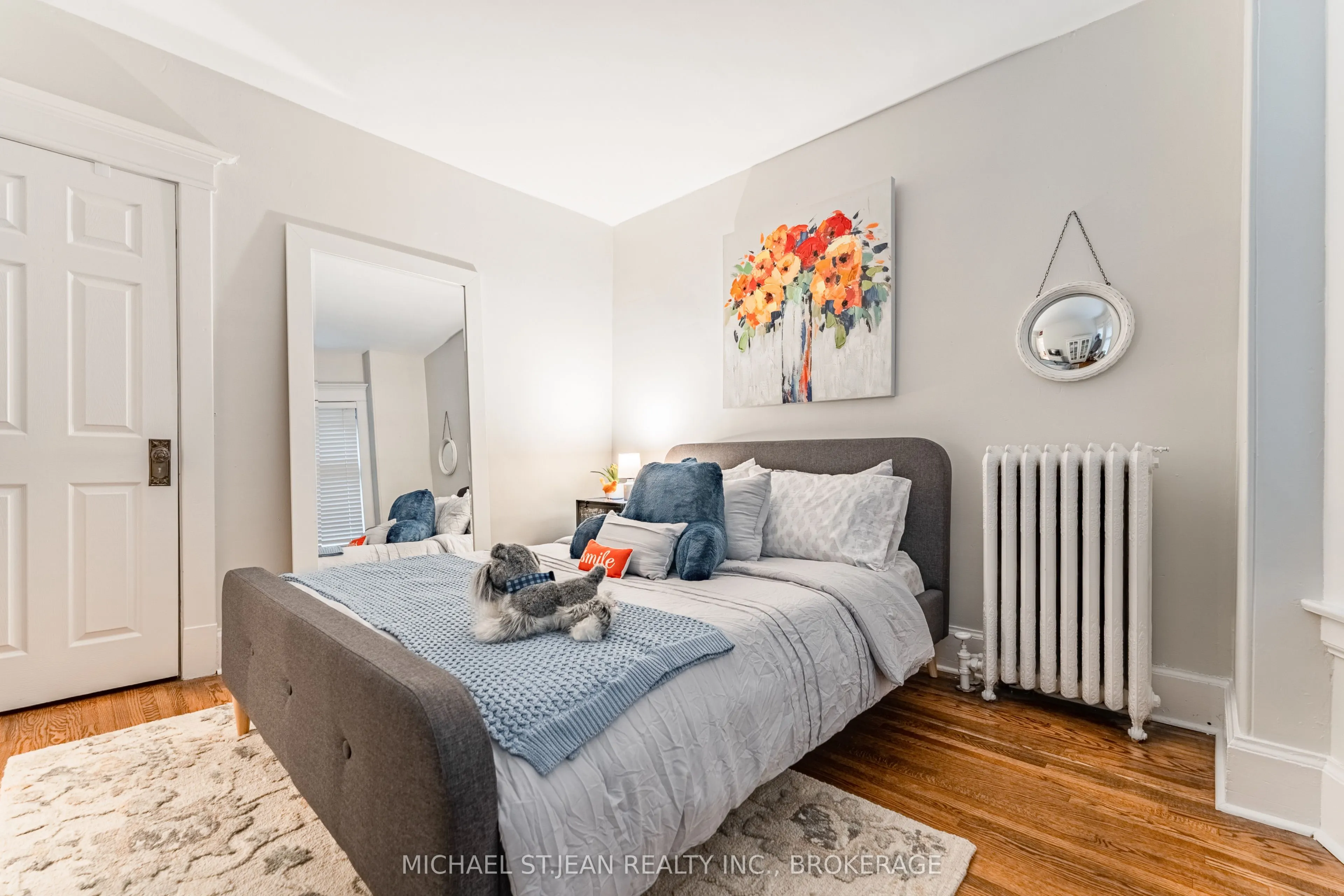 98 Sherman Avenue S