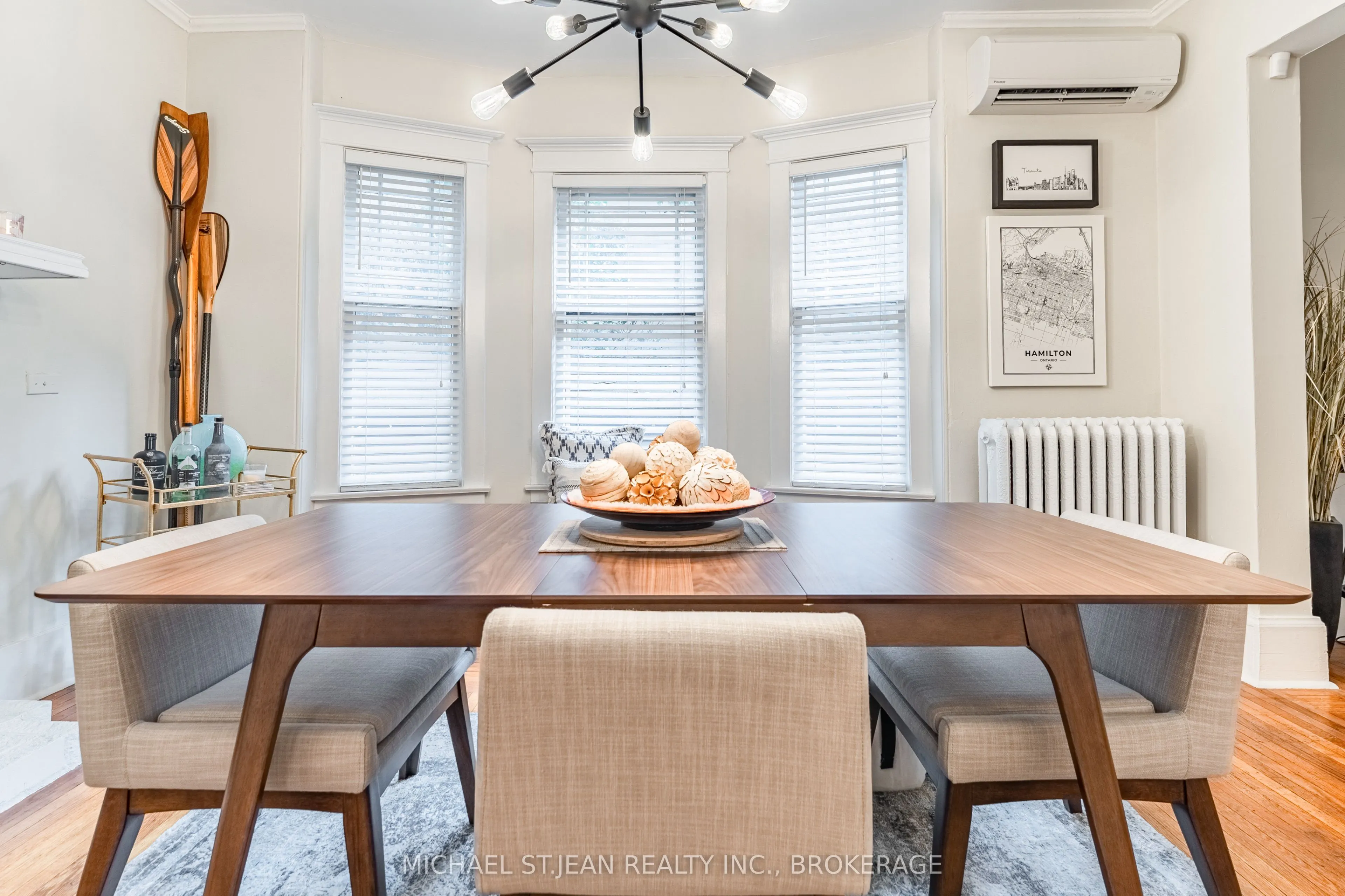 98 Sherman Avenue S