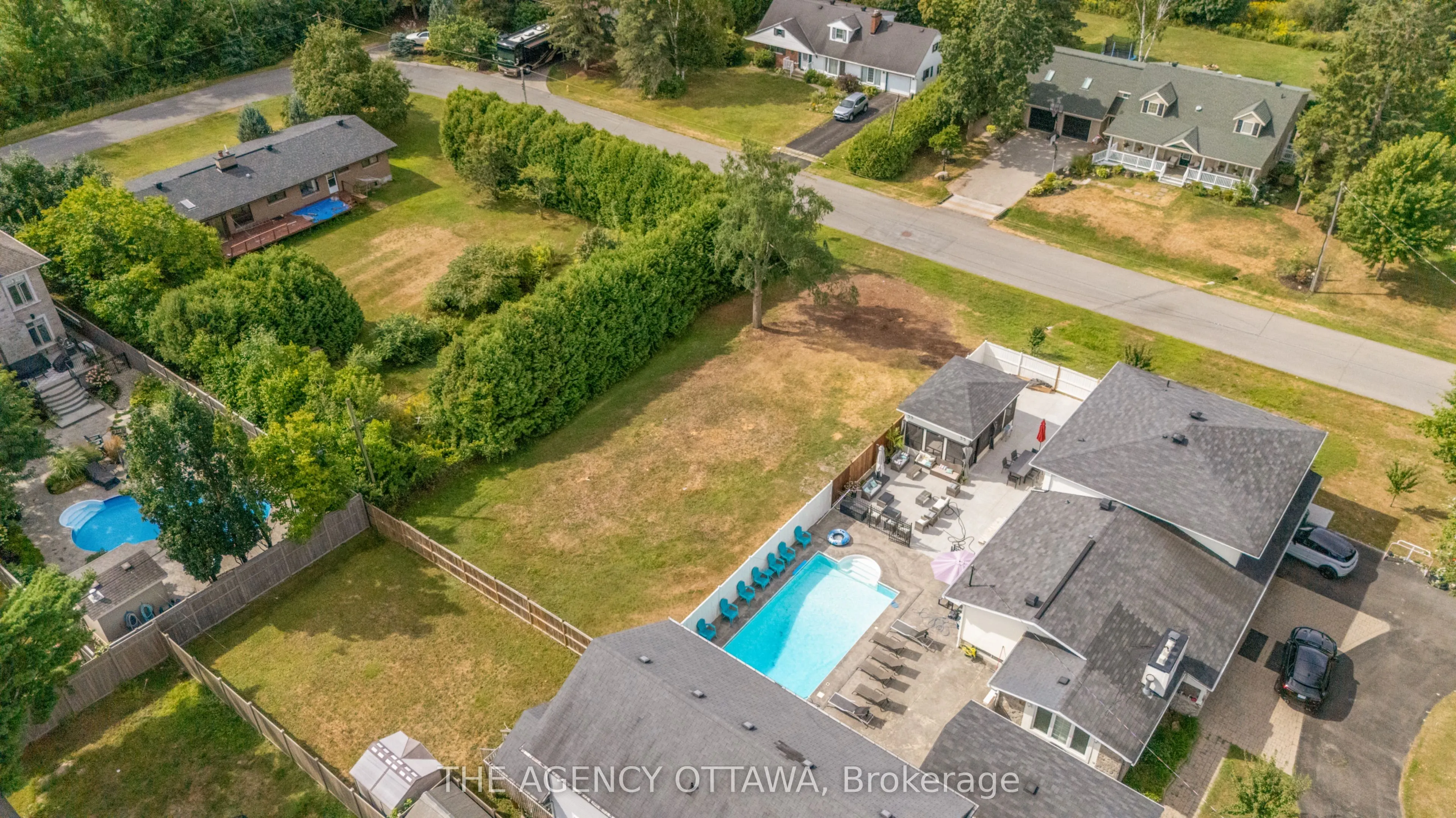 9 Doris Avenue
