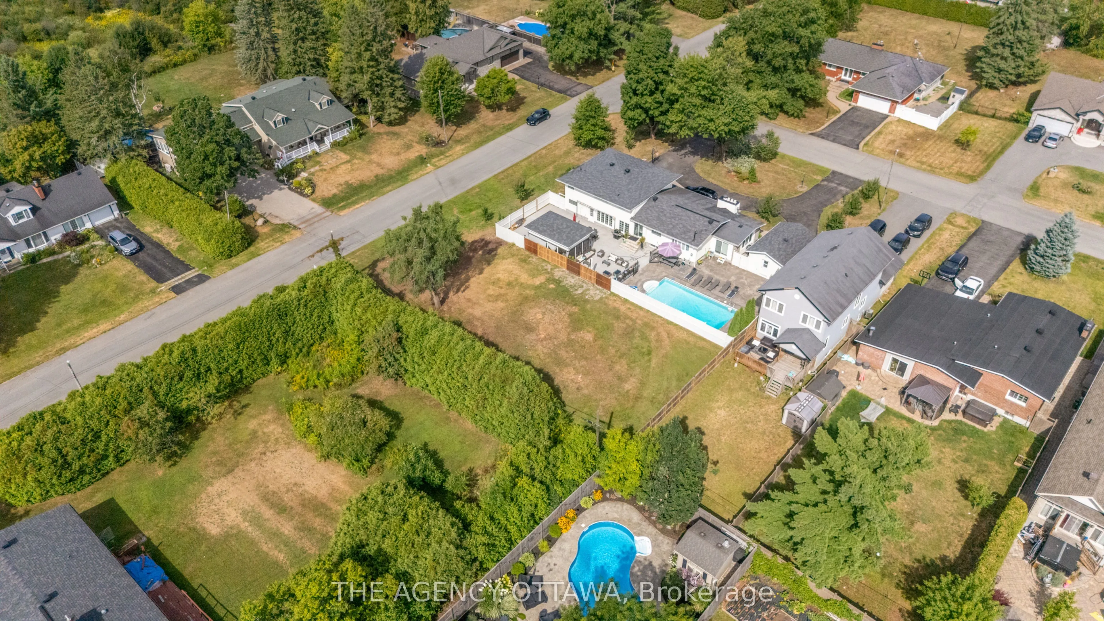 9 Doris Avenue